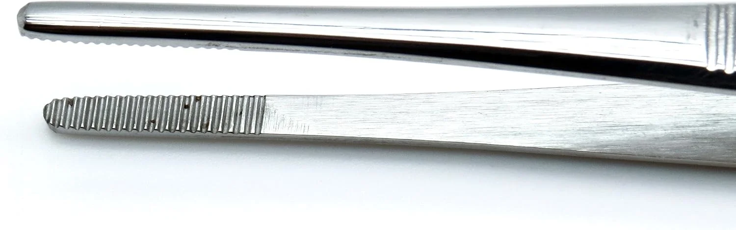 موچین جراحی پانسمان SUPERIOR INSTRUMENTS، 5.5 اینچ (14 سانتی متر)، مدل استاندارد، نوک دندانه دار، مناسب برای برداشتن در دندانپزشکی موچین جراحی پانسمان SUPERIOR INSTRUMENTS، 5.5 اینچ (14 سانتی متر)، مدل استاندارد، نوک دندانه دار، مناسب برای برداشتن در دندانپزشکی