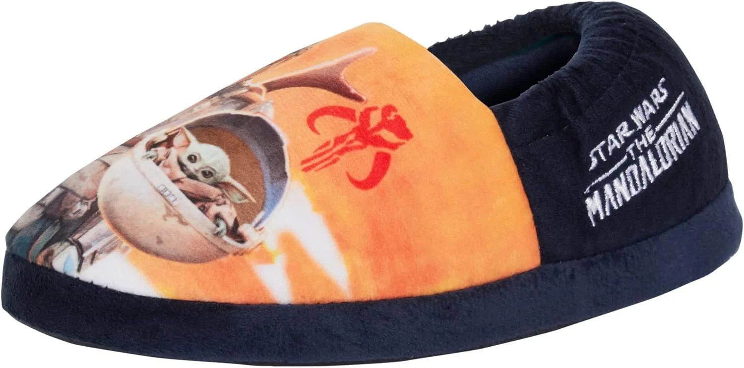 دمپایی های پسرانه دیزنی طرح ماندالورین، کفش های روفرشی بچه گانه جنگ ستارگان بیبی یودا، مدل Slip On، سرمه ای سایز 2 UK
