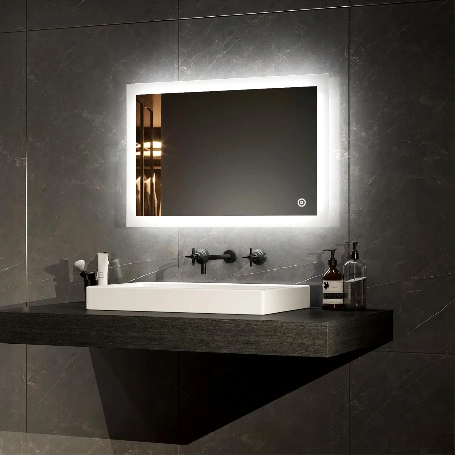 آینه حمام EMKE با چراغ های LED، آینه روشویی هوشمند و نورانی حمام 400x600 میلی متر آینه حمام EMKE با چراغ های LED، آینه روشویی هوشمند و نورانی حمام 400x600 میلی متر