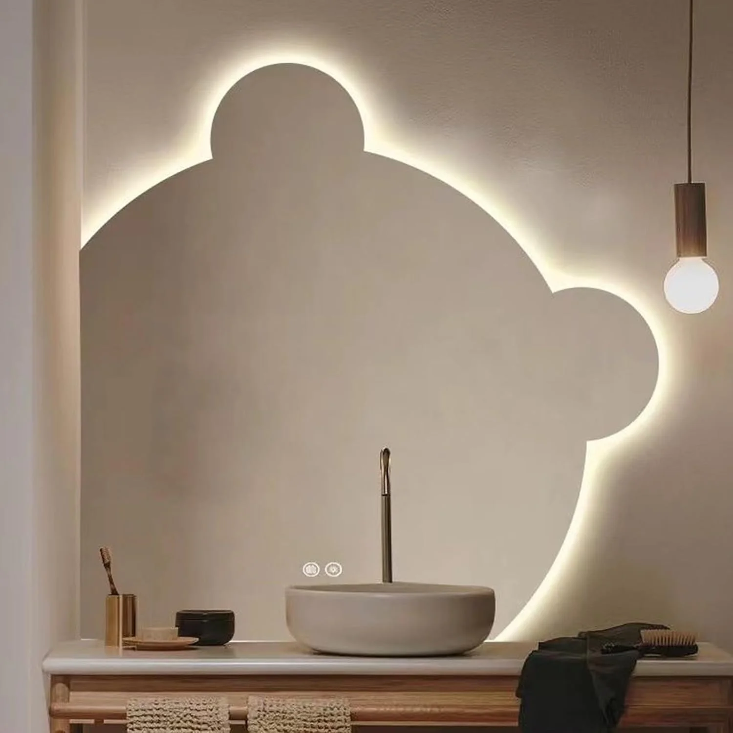 آینه حمام QOYBGJDD با چراغ های LED، آینه آرایشی لمسی هوشمند، آینه خرسی، نصب دیواری با قابلیت ضد بخار تک لمسی، ایمن و ضد انفجار، مناسب برای هتل حمام (نور گرم، 31.5 * 37.4 اینچ)