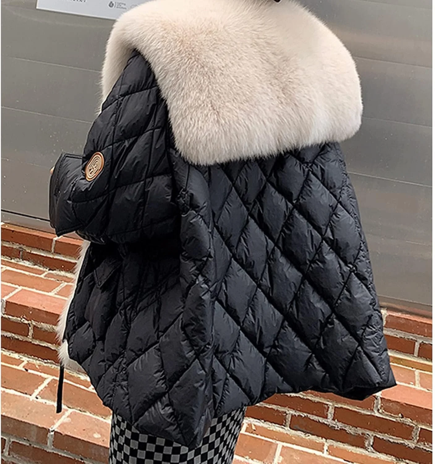 HBEIDAHUANG ژاکت زنانه پایین کرک یقه خز واقعی لوکس بزرگ کت زمستانی زنانه 90% کرک اردک کت پایین زنانه پارکاس کت برفی (رنگ: Hortelé) HBEIDAHUANG ژاکت زنانه پایین کرک یقه خز واقعی لوکس بزرگ کت زمستانی زنانه 90% کرک اردک کت پایین زنانه پارکاس کت برفی (رنگ: Hortelé)