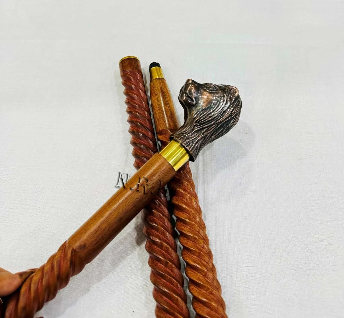 عصای پیاده روی چوبی با دسته برنجی | عصای پیاده روی دست ساز | عصاهای تزئینی | عصای پیاده روی برای مردان و زنان فعال عصای پیاده روی چوبی با دسته برنجی | عصای پیاده روی دست ساز | عصاهای تزئینی | عصای پیاده روی برای مردان و زنان فعال