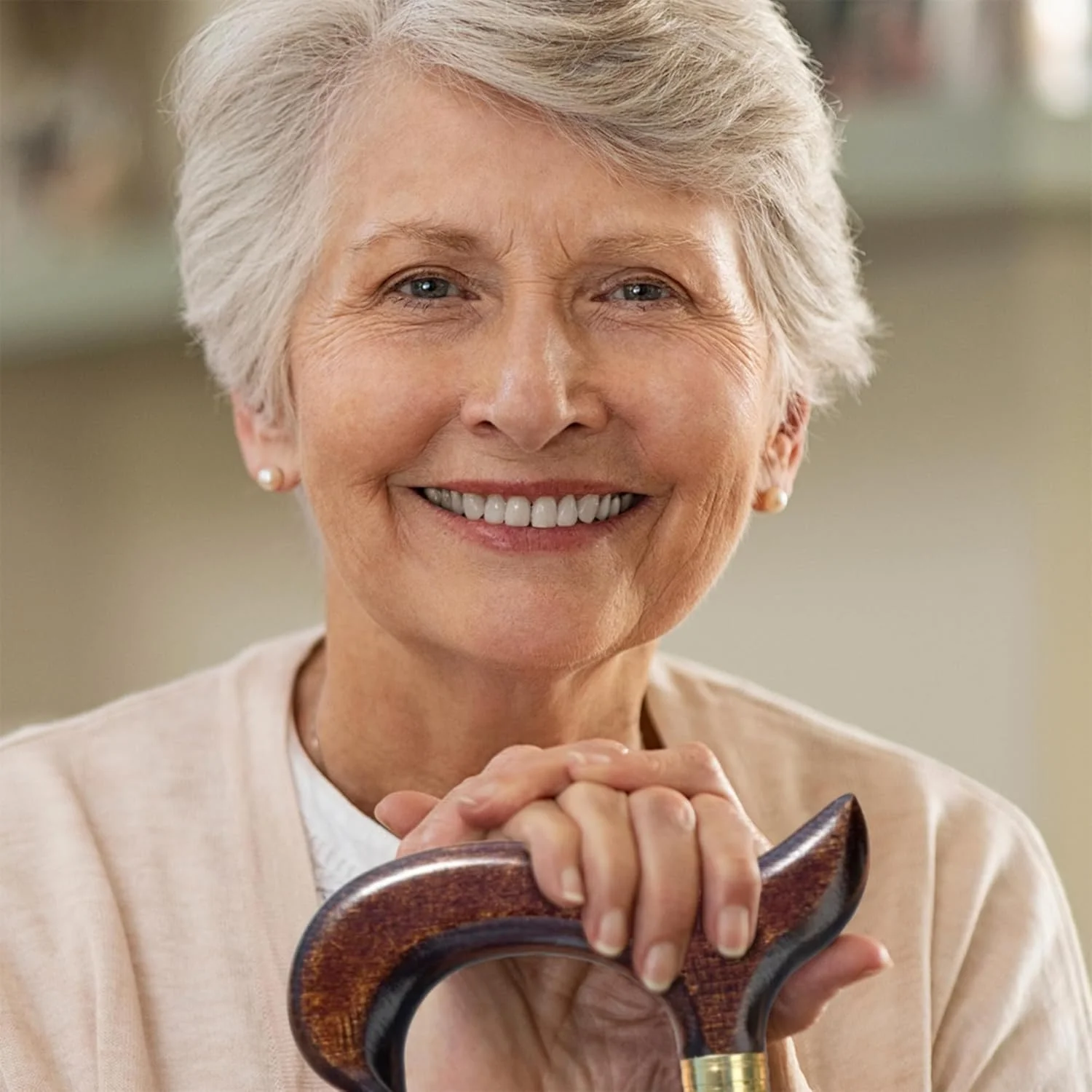 عصای پیاده روی S & B، عصاهای پیاده روی ساخته شده از چوب، رنگ قهوه ای تیره 92 سانتی متر، بسیار محکم. (612) عصا برای سالمندان و افراد مسن عصای پیاده روی S & B، عصاهای پیاده روی ساخته شده از چوب، رنگ قهوه ای تیره 92 سانتی متر، بسیار محکم. (612) عصا برای سالمندان و افراد مسن