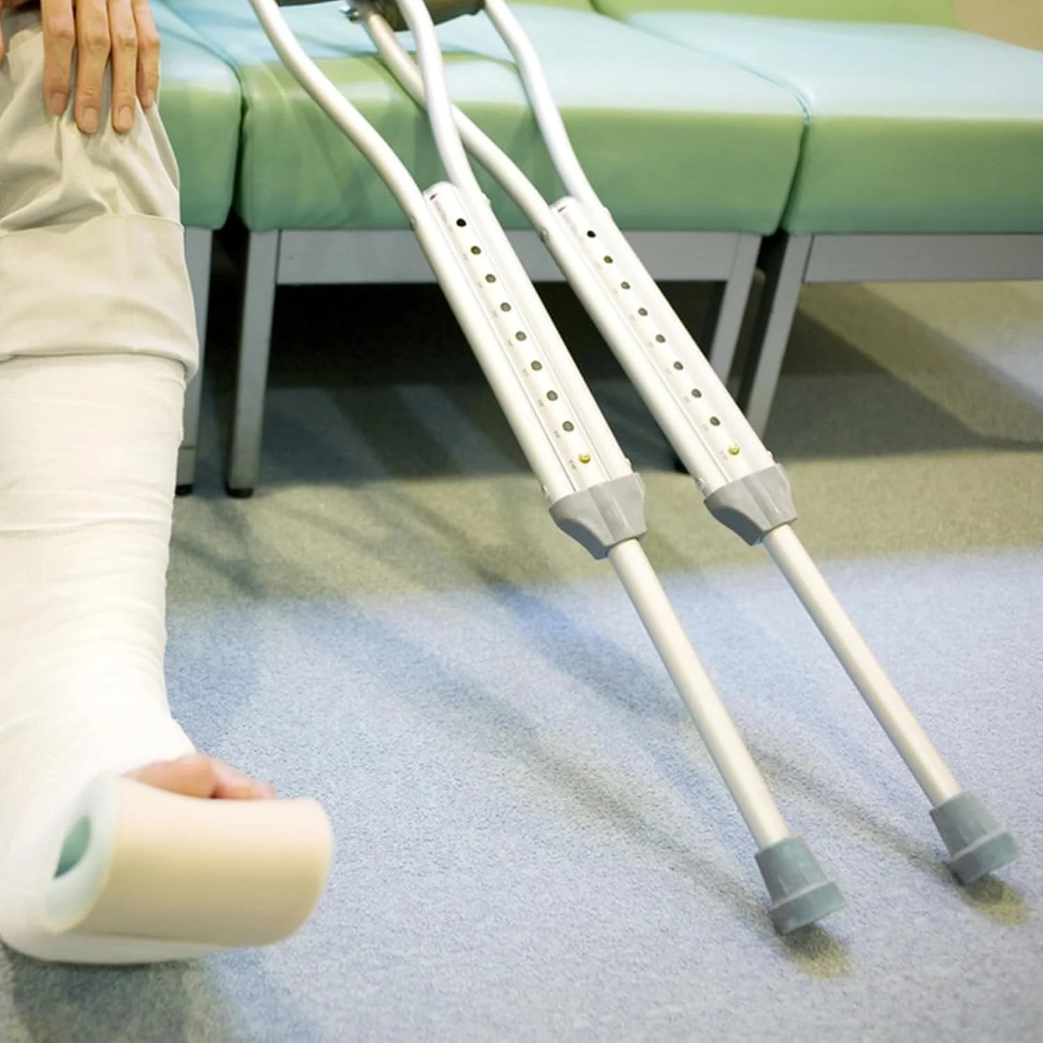 سرهای عصا Sankoly، بسته 4 عددی، سایز 3/4 اینچ، سر عصای ضد لغزش، سرپوش های بادوام لاستیکی جایگزین برای عصا، چوب دستی و واکر سرهای عصا Sankoly، بسته 4 عددی، سایز 3/4 اینچ، سر عصای ضد لغزش، سرپوش های بادوام لاستیکی جایگزین برای عصا، چوب دستی و واکر