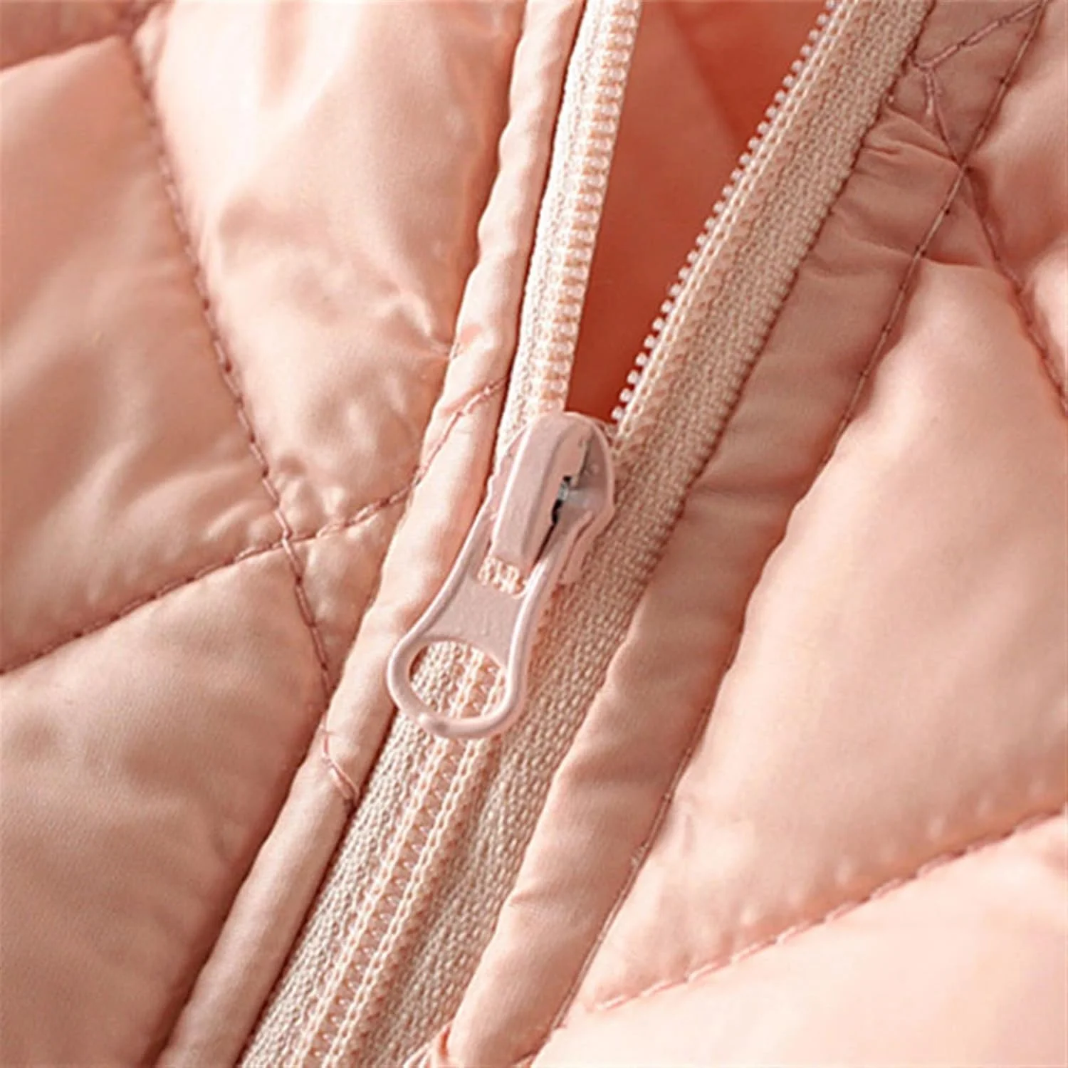 HBEIDAHUANG ژاکت پایین زنانه، پارکای کوتاه زنانه، کت زیپ دار لوزی شکل گرم پاییزی زمستانی، ژاکت لحافی سبک وزن زیپ دار باریک و یکدست (رنگ: Hortel، سایز: M) HBEIDAHUANG ژاکت پایین زنانه، پارکای کوتاه زنانه، کت زیپ دار لوزی شکل گرم پاییزی زمستانی، ژاکت لحافی سبک وزن زیپ دار باریک و یکدست (رنگ: Hortel، سایز: M)