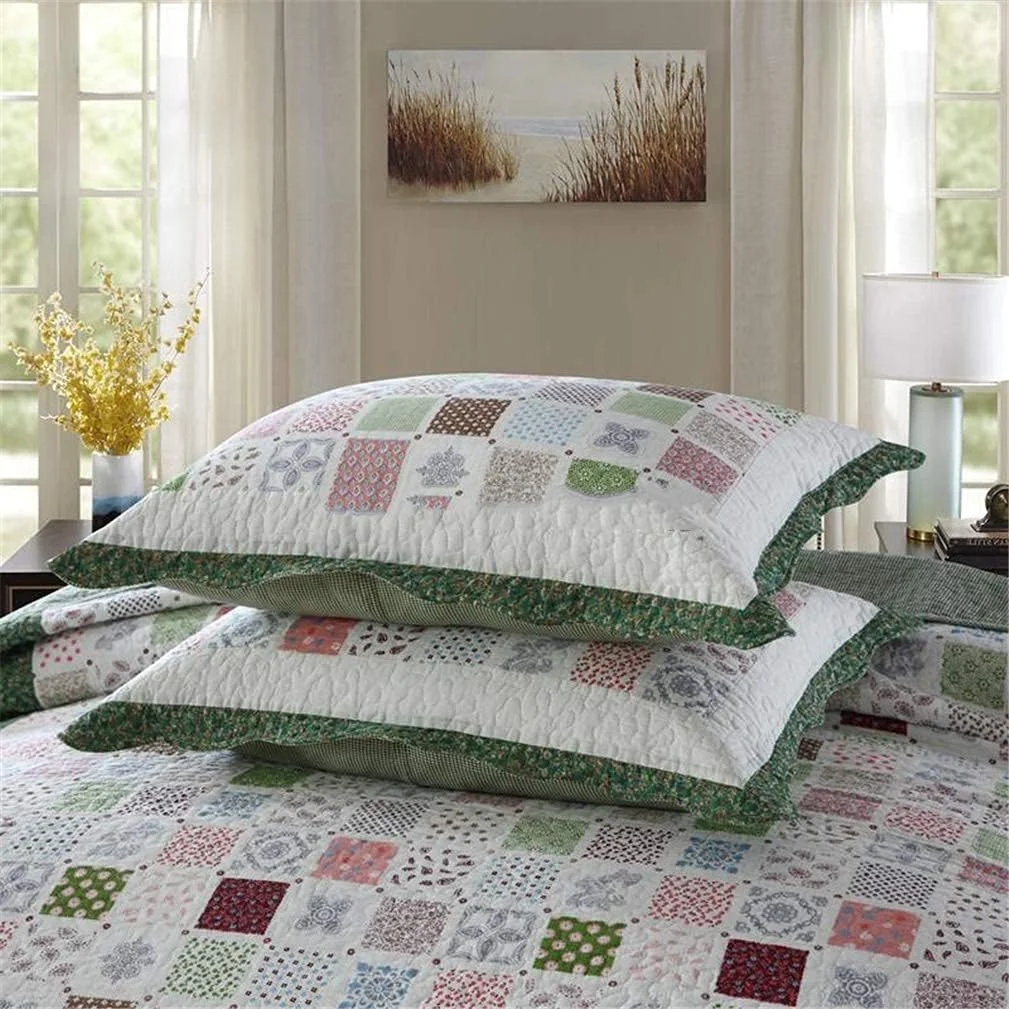 روتختی تکه دوزی شده سه تکه سایز کینگ، طرح گلدار سبز رنگ روتختی تکه دوزی شده سه تکه سایز کینگ، طرح گلدار سبز رنگ