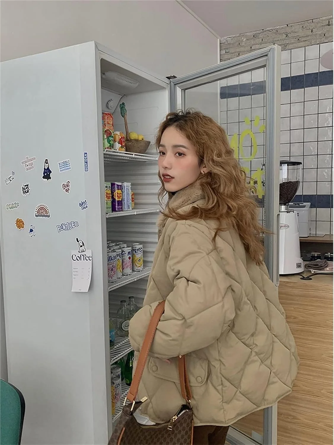 کت پفی زنانه HBEIDAHUANG، پاییز و زمستان، رنگ ثابت، کت پنبه ای قدیمی، یقه کرکی، آستین بلند گشاد، مدل ساده و روزمره (رنگ: Hortel، سایز: S)