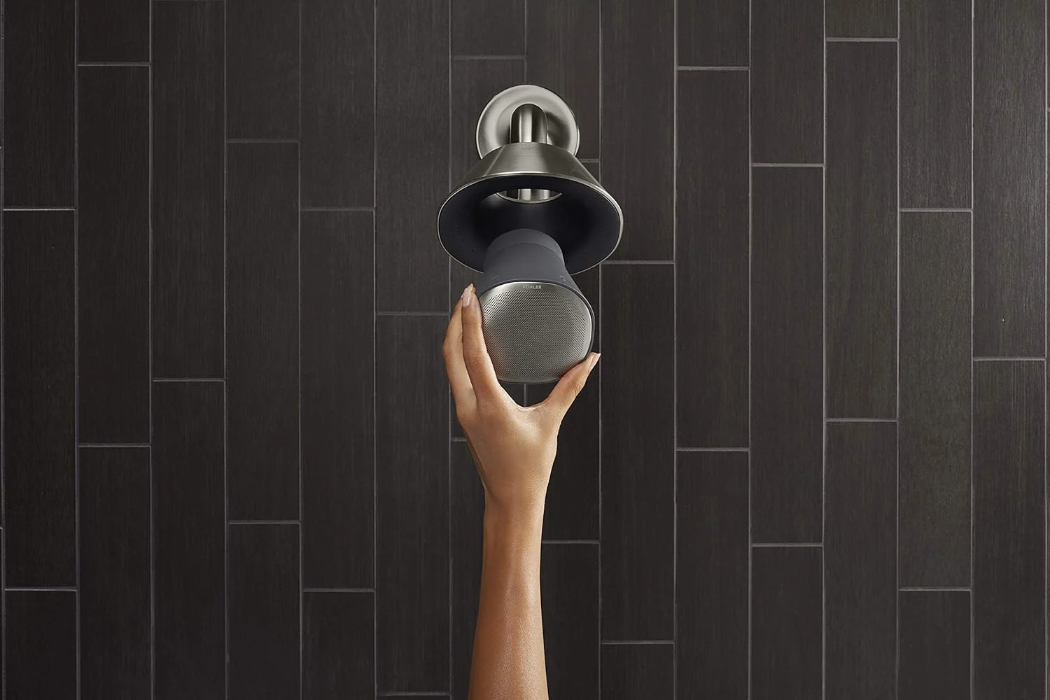 سردوش بلوتوثی KOHLER Moxie، اسپیکر دوشی، اسپیکر ضد آب، رادیو دوشی، اسپیکر قابل شارژ، اسپیکر قابل حمل، 2.5 GPM، K-28238-NKE-BN، نیکل برس خورده پر جنب و جوش سردوش بلوتوثی KOHLER Moxie، اسپیکر دوشی، اسپیکر ضد آب، رادیو دوشی، اسپیکر قابل شارژ، اسپیکر قابل حمل، 2.5 GPM، K-28238-NKE-BN، نیکل برس خورده پر جنب و جوش