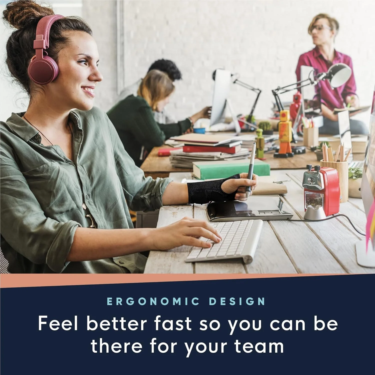 مچ بند مسی فشاری - بالاترین میزان مس برای پشتیبانی از مچ دست، تونل کارپال، آرتروز، تاندونیت. آتل مچ دست شبانه روزی برای مردان و زنان مناسب دست راست و چپ (دست راست S/M)