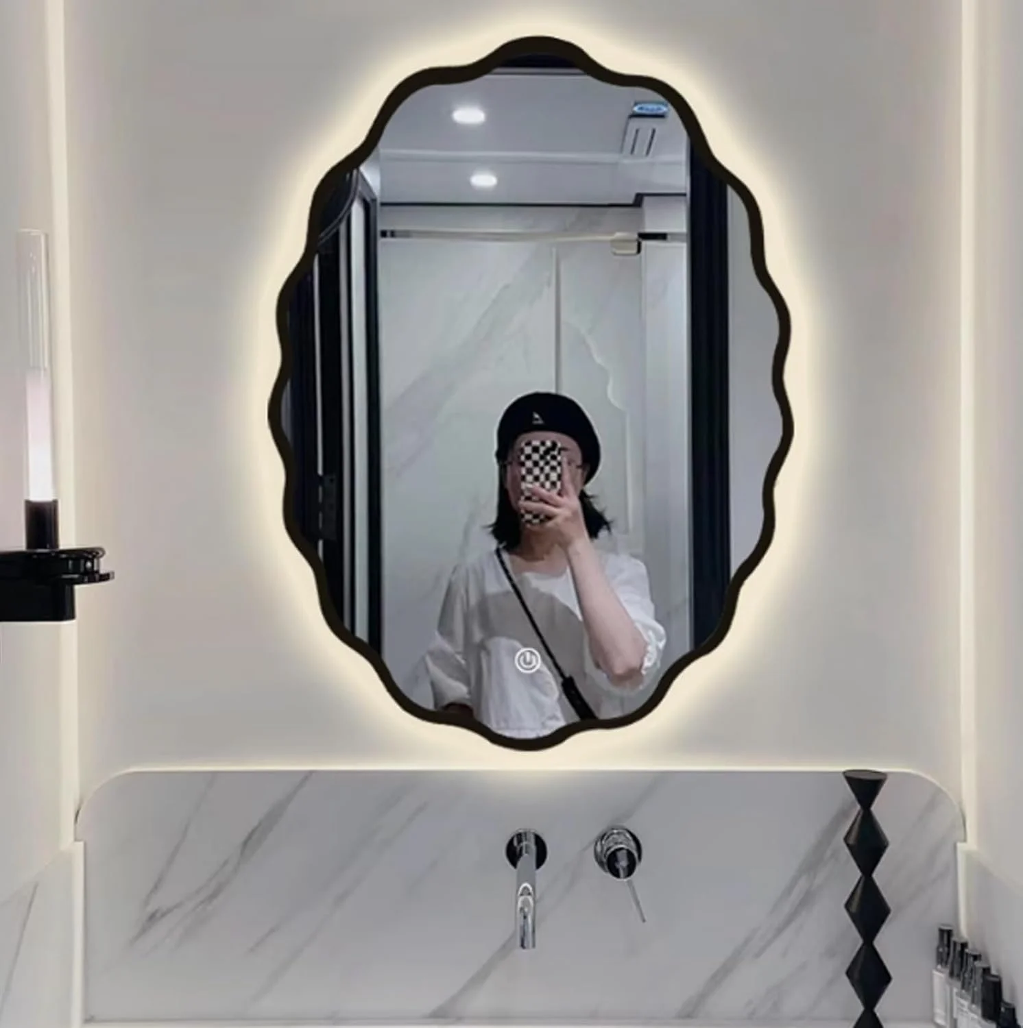 آینه حمام نامنظم YVYKFZD، آینه دیواری LED با نور پس زمینه، آینه آرایشی ضد مه هوشمند، آینه تزئینی با قاب MDF، عملکرد کم نور سه رنگ (طلایی، 60x90 سانتی متر / 23.6 "x35.4") آینه حمام نامنظم YVYKFZD، آینه دیواری LED با نور پس زمینه، آینه آرایشی ضد مه هوشمند، آینه تزئینی با قاب MDF، عملکرد کم نور سه رنگ (طلایی، 60x90 سانتی متر / 23.6 "x35.4")