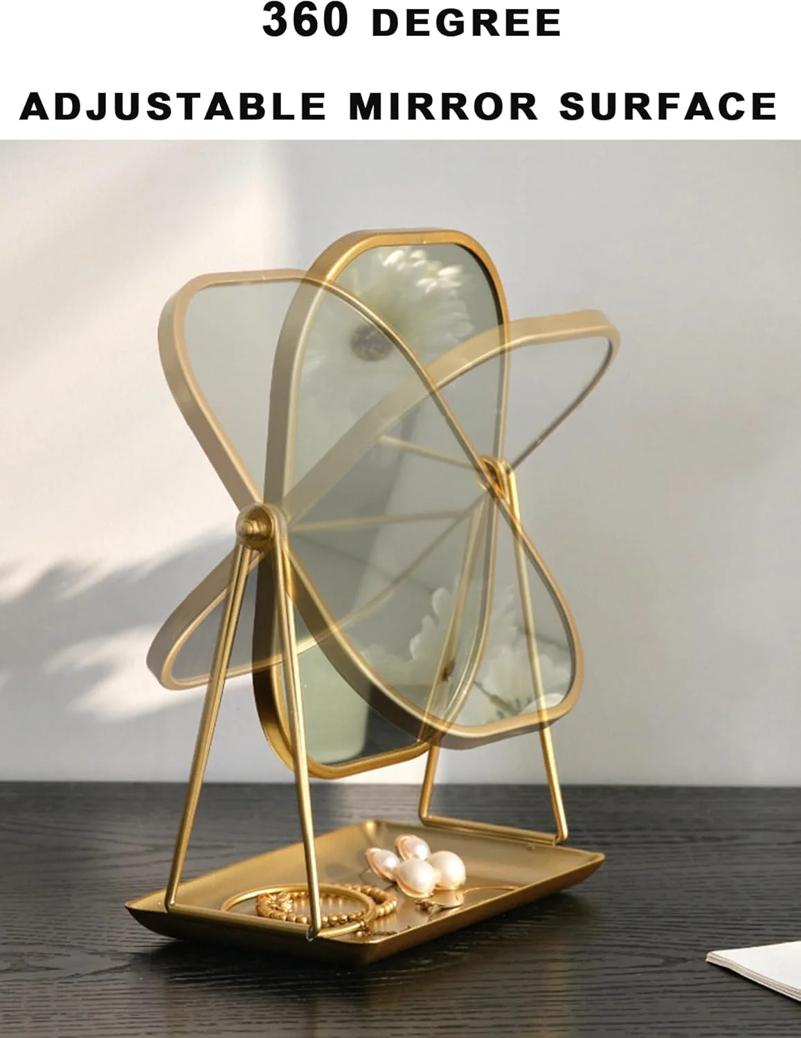 آینه آرایشی رومیزی با قاب فلزی طلایی، طراحی چرخان 360 درجه، پایه تزئینی و سینی نگهداری برای میز آرایش آینه آرایشی رومیزی با قاب فلزی طلایی، طراحی چرخان 360 درجه، پایه تزئینی و سینی نگهداری برای میز آرایش