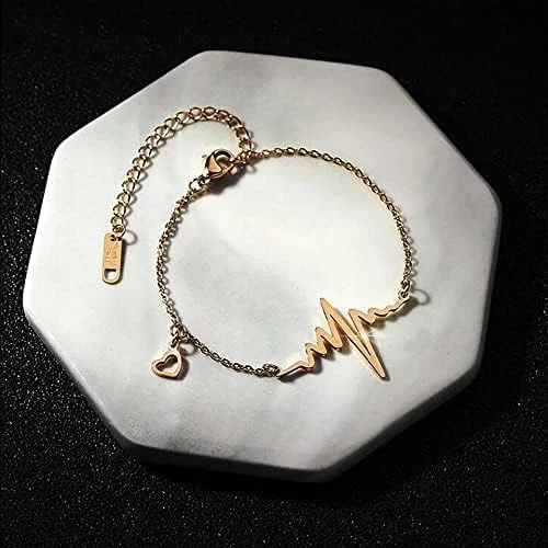 دستبند النگویی طرح ضربان قلب آلیسا، زیورآلات مد روز زنانه با قفل خرچنگی، حلقه قابل تنظیم و زنجیر مهره ای (طلایی) دستبند النگویی طرح ضربان قلب آلیسا، زیورآلات مد روز زنانه با قفل خرچنگی، حلقه قابل تنظیم و زنجیر مهره ای (طلایی)