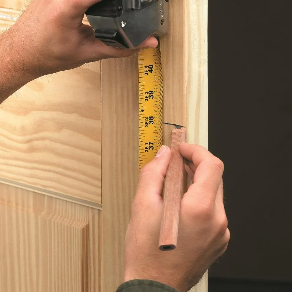 کیت نصب قفل درب DEWALT، طراحی گیره C، برای درب های فلزی یا چوبی، 2 بوش قابل تنظیم، نصب آسان (D180004) کیت نصب قفل درب DEWALT، طراحی گیره C، برای درب های فلزی یا چوبی، 2 بوش قابل تنظیم، نصب آسان (D180004)
