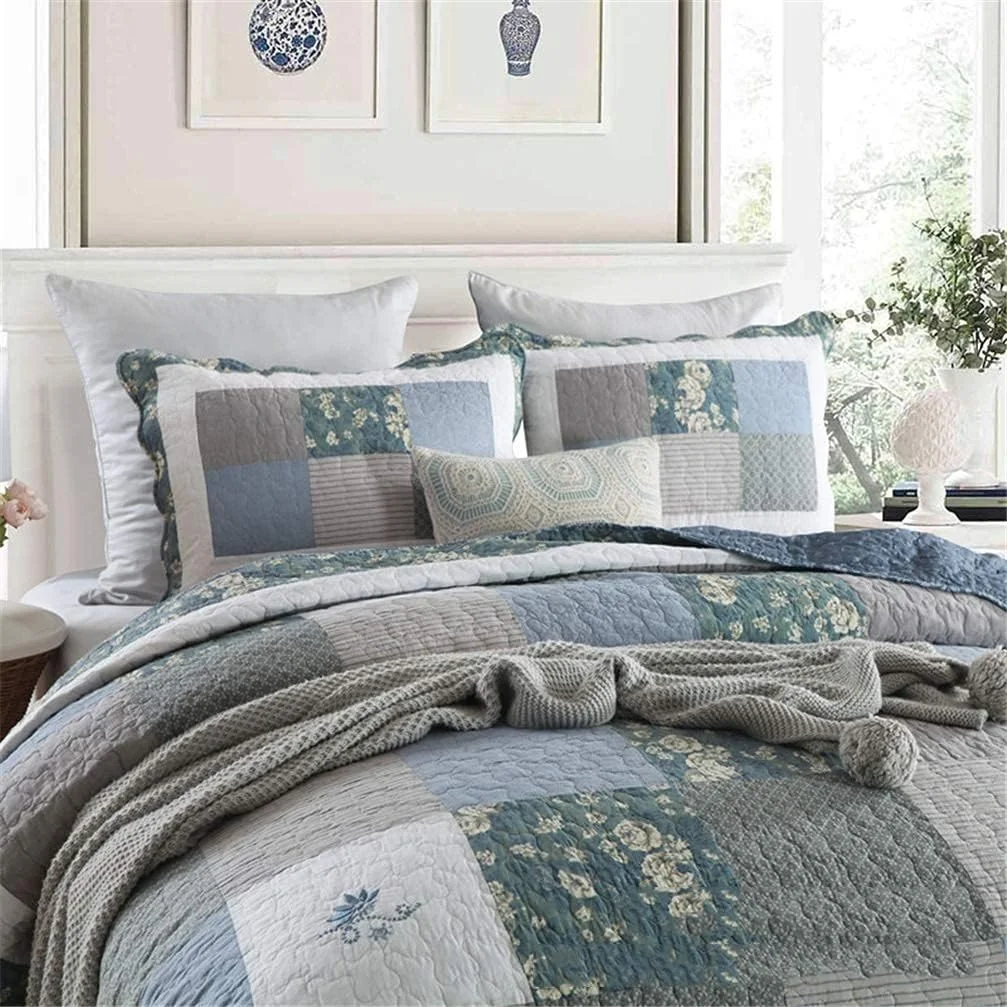 روتختی تکه دوزی شده طرح گلدار، ضد حساسیت، سبک وزن، شامل یک روتختی و 2 روبالشتی، 230x250 سانتی متر، 3 تکه روتختی تکه دوزی شده طرح گلدار، ضد حساسیت، سبک وزن، شامل یک روتختی و 2 روبالشتی، 230x250 سانتی متر، 3 تکه