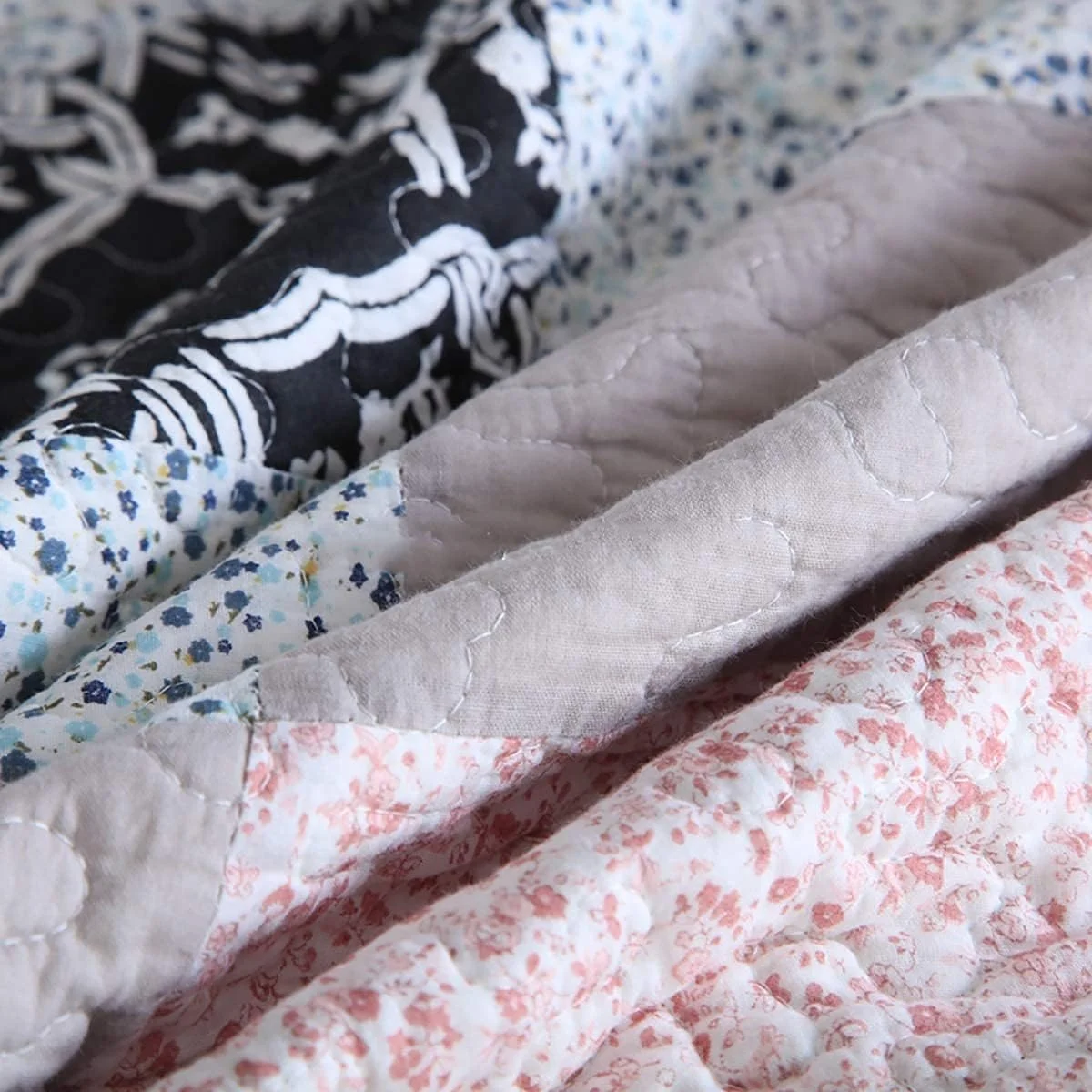 روتختی تکه دوزی شده به همراه 2 روبالشتی، روتختی پنبه ای آرامش بخش، طرح چهارخانه قابل شستشو و دو رو، 230 در 250 سانتی متر