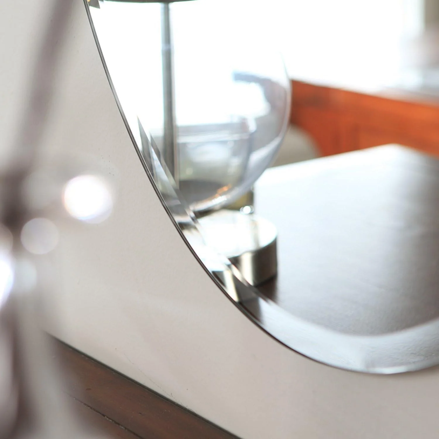 آینه بی قاب بیضی شکل دیواری شیشه ای SDG (45.72 در 60.96 سانتی متر، نقره ای) (بدون قاب)