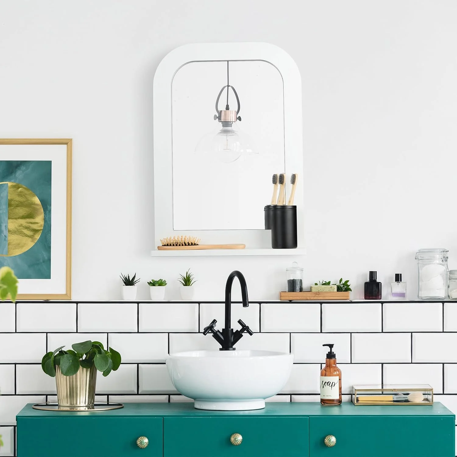 آینه حمام Relaxdays با قفسه، مناسب حمام، راهرو، مستطیلی، ابعاد: 54x38x8.5 سانتی متر، MDF، آینه آویز، سفید