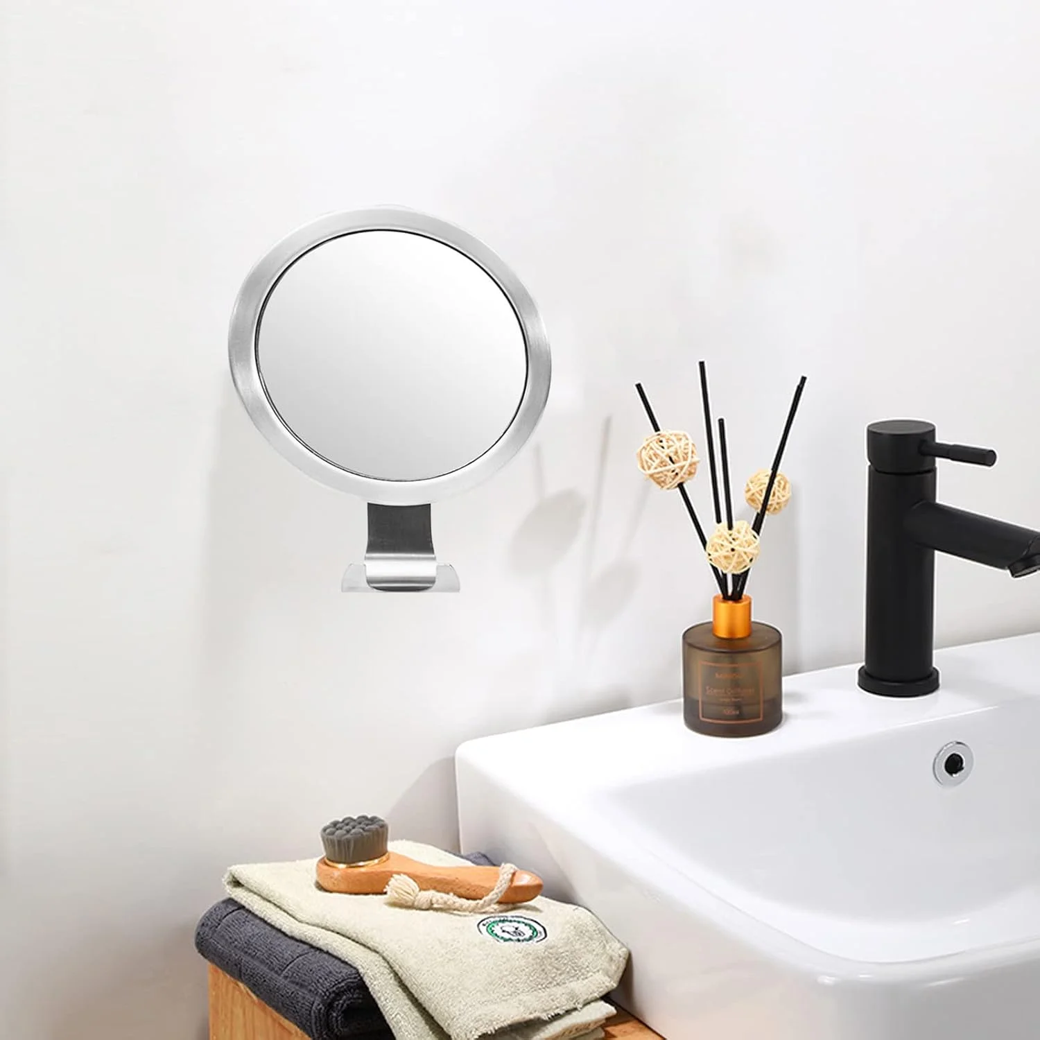 آینه آرایشی دیواری ضد بخار، آینه گرد 15 سانتی متری مناسب اصلاح و آرایش با مکنده، آینه حمام