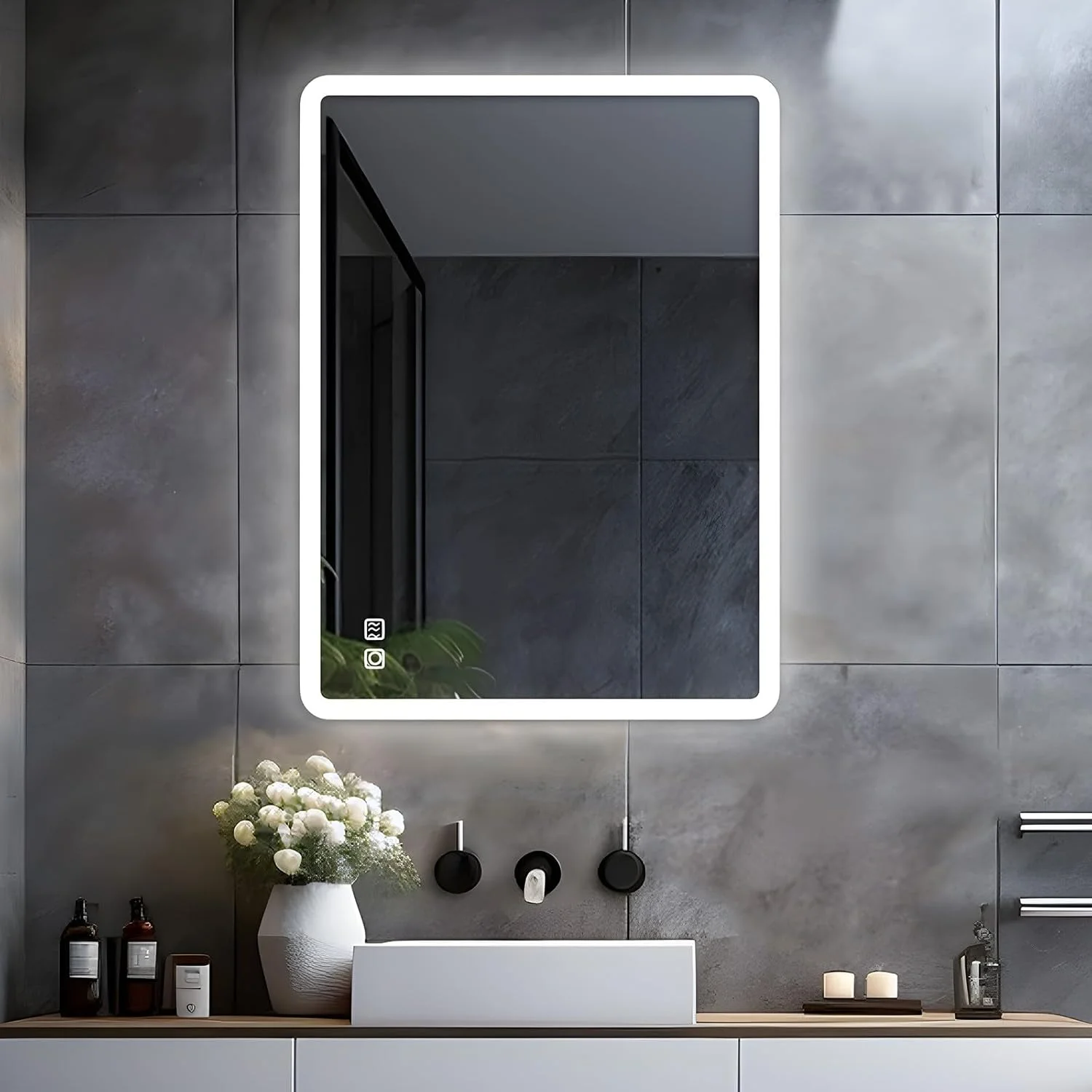 آینه حمام LED مدل LISA با نورپردازی، 70x50 سانتی متر، آینه بزرگ حمام با دکمه لمسی، نور قابل تنظیم، نور سفید گرم/سفید سرد، آینه دیواری ضد بخار برای حمام، سرویس بهداشتی، راهرو، گوشه های گرد آینه حمام LED مدل LISA با نورپردازی، 70x50 سانتی متر، آینه بزرگ حمام با دکمه لمسی، نور قابل تنظیم، نور سفید گرم/سفید سرد، آینه دیواری ضد بخار برای حمام، سرویس بهداشتی، راهرو، گوشه های گرد