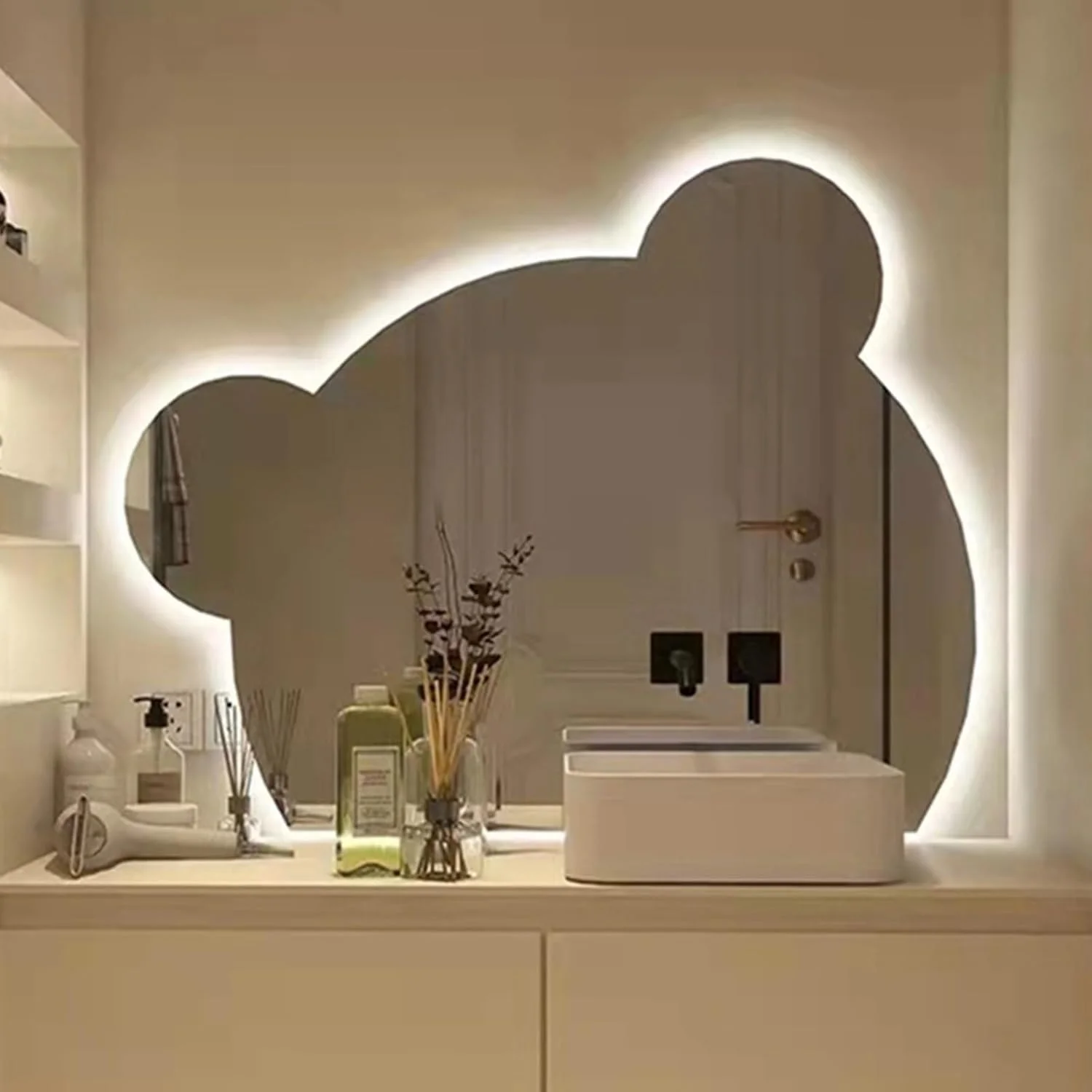 آینه حمام هوشمند ضد بخار، آینه حمام LED با نور سه رنگ قابل تنظیم، آینه دیواری با کلید لمسی، ضد انفجار، آینه حمام خلاقانه طرح خرس برای حمام (سه رنگ) آینه حمام هوشمند ضد بخار، آینه حمام LED با نور سه رنگ قابل تنظیم، آینه دیواری با کلید لمسی، ضد انفجار، آینه حمام خلاقانه طرح خرس برای حمام (سه رنگ)