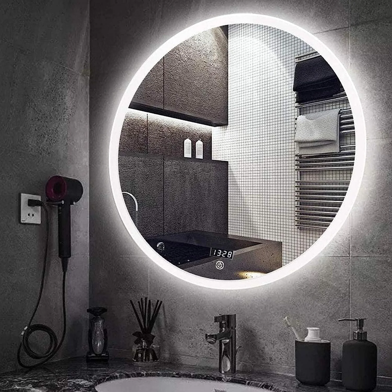 آینه گرد چراغ دار LED حمام با کلید لمسی هوشمند و نمایشگر دما و زمان آینه گرد چراغ دار LED حمام با کلید لمسی هوشمند و نمایشگر دما و زمان