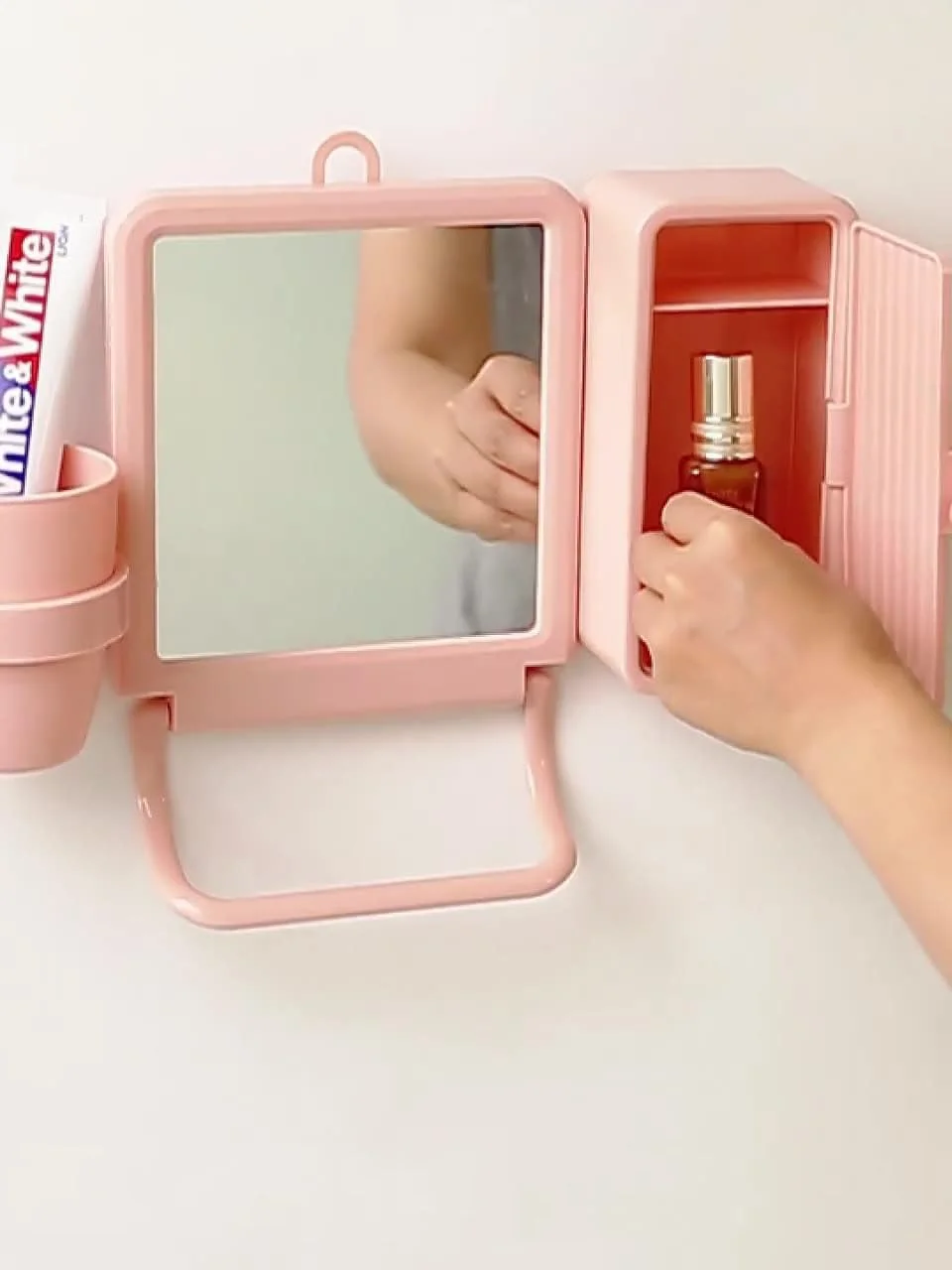 آینه دیواری 3 در 1 Hosoncovy، آینه حمام با لیوان و جعبه ذخیره سازی، آینه آرایشی حمام (صورتی)