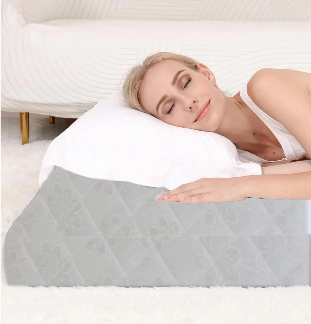 تشک تاشو Karpentone تشک فوم تاشو برای مسافرت، کمپینگ، سفر جاده ای، اتاق مهمان، یوگا، 3 تکه، تشک تاشو یک نفره، سایز 90x180x7 سانتی متر، سفید