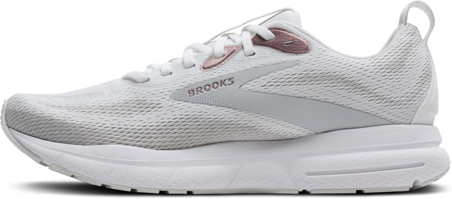 کفش ورزشی زنانه بروکس تریس 4