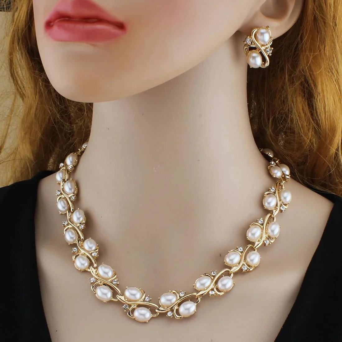 ست جواهرات گردنبند و گوشواره مرواریدی شیک و جدید زنانه Shining Diva Fashion (15225s) ست جواهرات گردنبند و گوشواره مرواریدی شیک و جدید زنانه Shining Diva Fashion (15225s)
