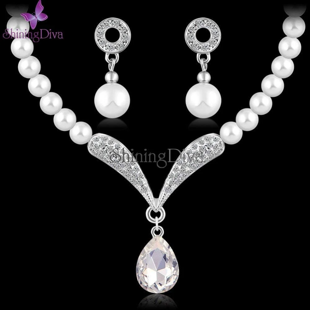 ست گردنبند مرواریدی مجلسی زنانه Shining Diva Fashion با کریستال و گوشواره (سفید)(rrsd8494s) ست گردنبند مرواریدی مجلسی زنانه Shining Diva Fashion با کریستال و گوشواره (سفید)(rrsd8494s)
