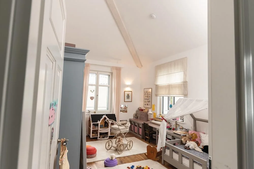 آشکارساز دود ABUS برای سیستم دزدگیر بی سیم Smartvest Pro - آلارم دود بی سیم برای اتاق کودک، اتاق خواب، راهرو، آشپزخانه و سایر اتاق ها - نصب با پیچ یا چسب - تست شده DIN EN 14604