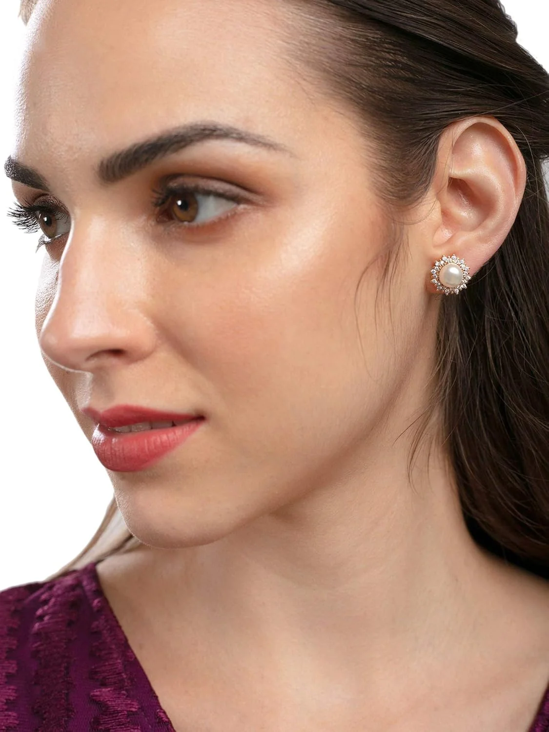 گوشواره زنانه نگین دار زیرکونیا و مروارید ZAVERI PEARLS با پایه فلزی برنجی (ZPFK9458) گوشواره زنانه نگین دار زیرکونیا و مروارید ZAVERI PEARLS با پایه فلزی برنجی (ZPFK9458)
