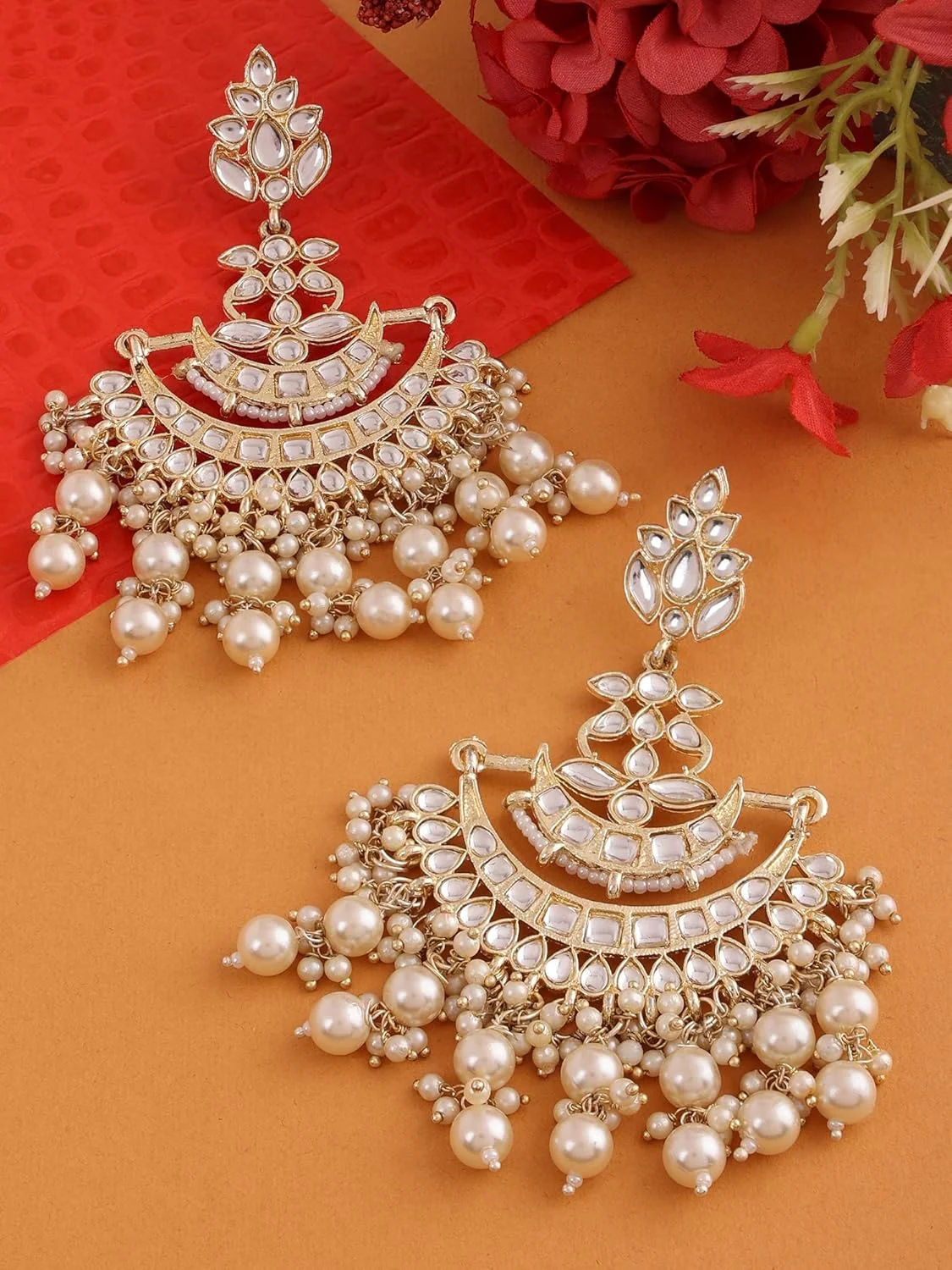 گوشواره آویز هلالی زنانه ZAVERI PEARLS با طرح نگین های Kundan و مروارید، رنگ طلایی - ZPFK13978