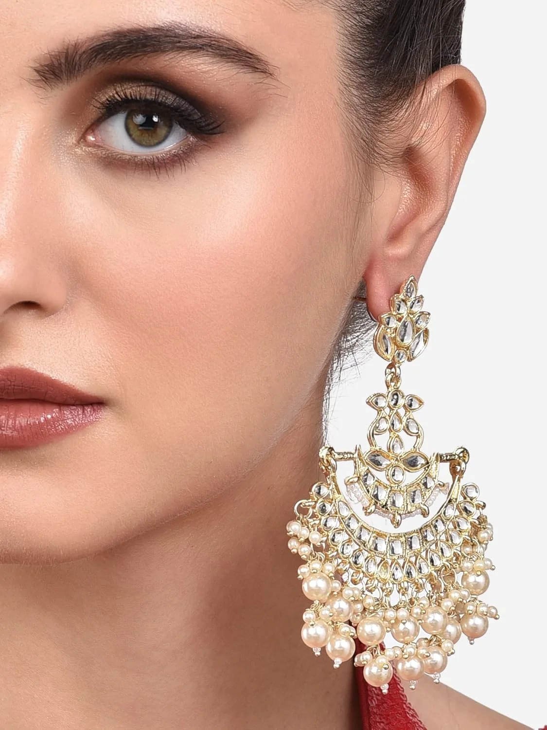 گوشواره آویز هلالی زنانه ZAVERI PEARLS با طرح نگین های Kundan و مروارید، رنگ طلایی - ZPFK13978