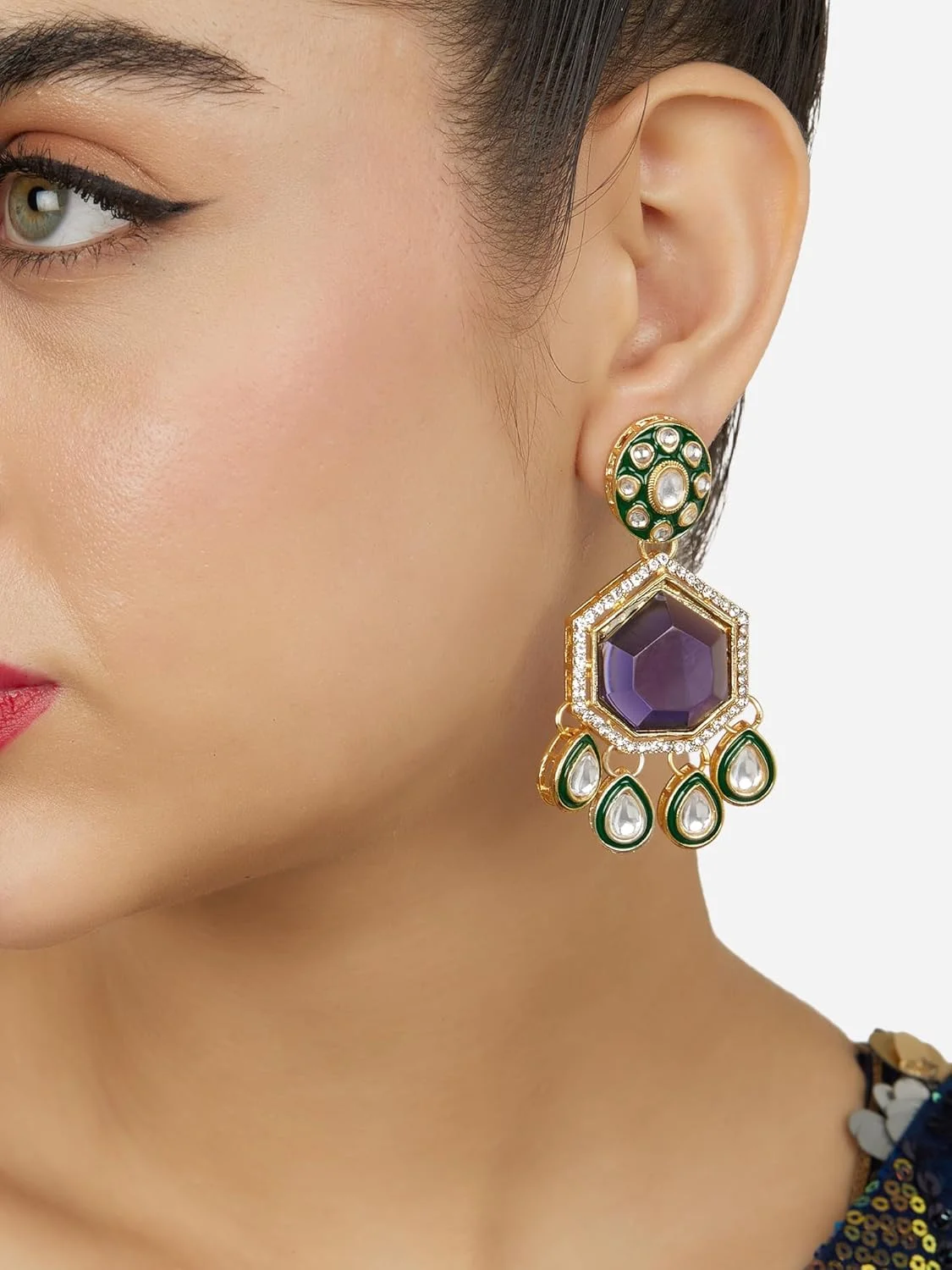 گوشواره های آویز زنانه Zaveri Pearls، ست 2 عددی، بنفش، سبز نعنایی، طرح میناکاری سنتی - ZPFK18306 گوشواره های آویز زنانه Zaveri Pearls، ست 2 عددی، بنفش، سبز نعنایی، طرح میناکاری سنتی - ZPFK18306