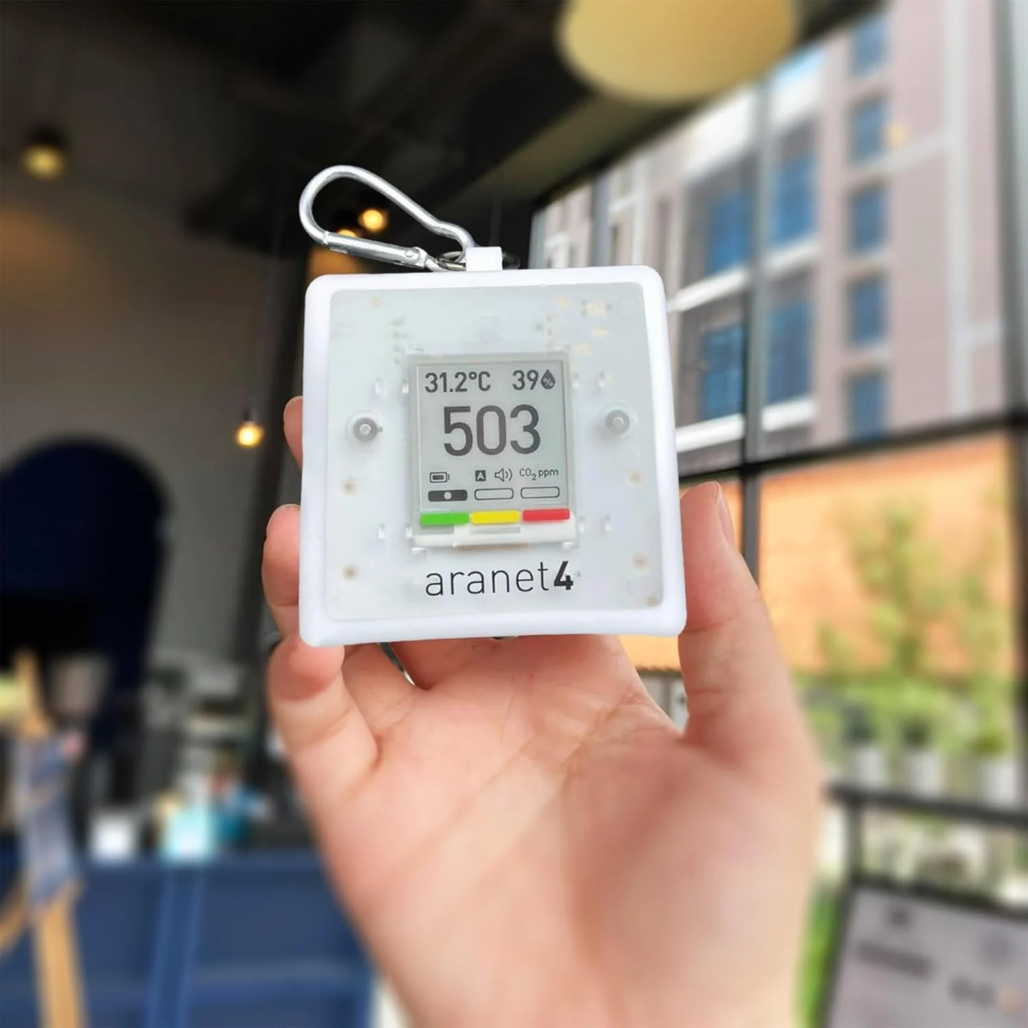 محافظ سیلیکونی قابل حمل ZYRELYNX سازگار با مانیتورهای سری خانگی Aranet (فقط یک قاب)، قاب محافظ برای مانیتور کیفیت هوا Aranet2، Aranet4 CO2 و آشکارساز تشعشع، سفید، 1 عدد محافظ سیلیکونی قابل حمل ZYRELYNX سازگار با مانیتورهای سری خانگی Aranet (فقط یک قاب)، قاب محافظ برای مانیتور کیفیت هوا Aranet2، Aranet4 CO2 و آشکارساز تشعشع، سفید، 1 عدد