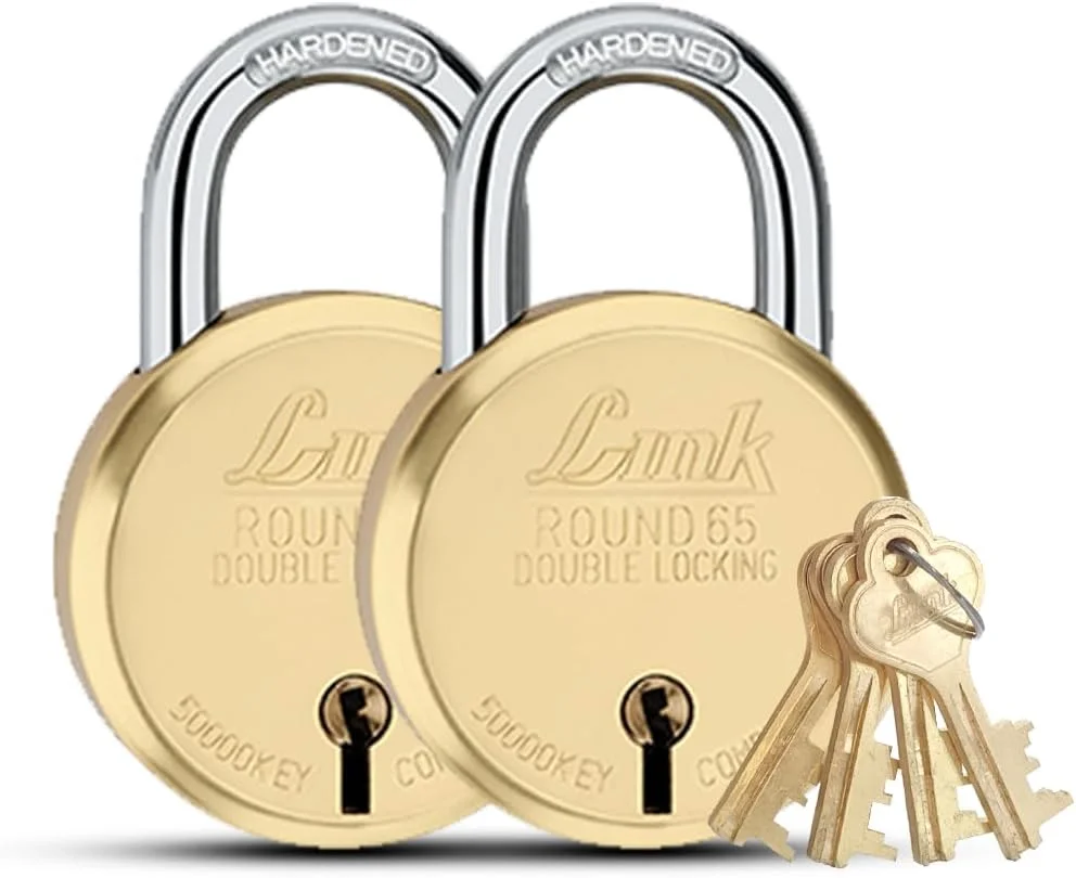 قفل آویز برنجی گرد 65 میلی متری Link 8 اهرمی | حلقه سخت کاری شده | قفل دوبل | قفل درب منزل با روکش برنجی به همراه 4 کلید برنجی | ساخت هند | (طلایی، بسته 2 عددی)
