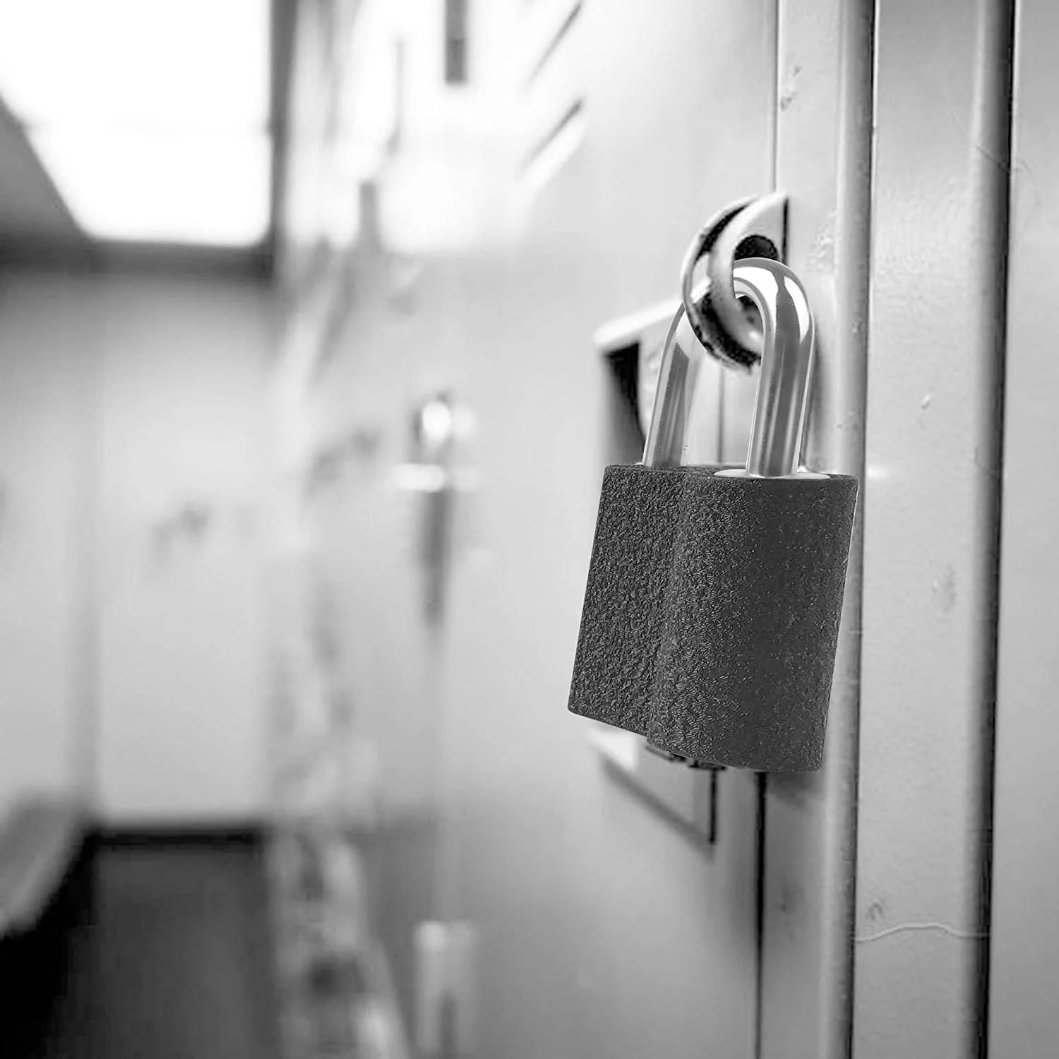 قفل های جامد اکسفور با کلید، بسته 6 عددی، قفل های کوچک 25 میلی متری ضد آب با کلید، قفل چمدان مشابه برای کیف های مسافرتی، کابینت ها، کمد باشگاه مدرسه، جعبه ابزار