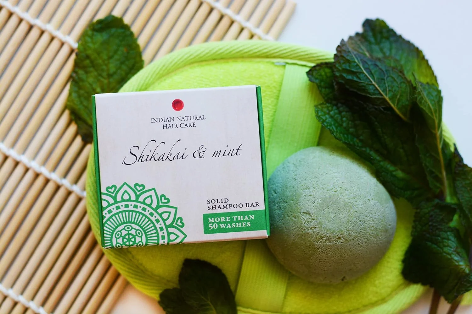 شامپو بار جامد مراقبت از موی طبیعی هندی - شیکاکای و نعناع - برای موهای معمولی تا چرب و مستعد شوره سر - 60 میلی لیتر