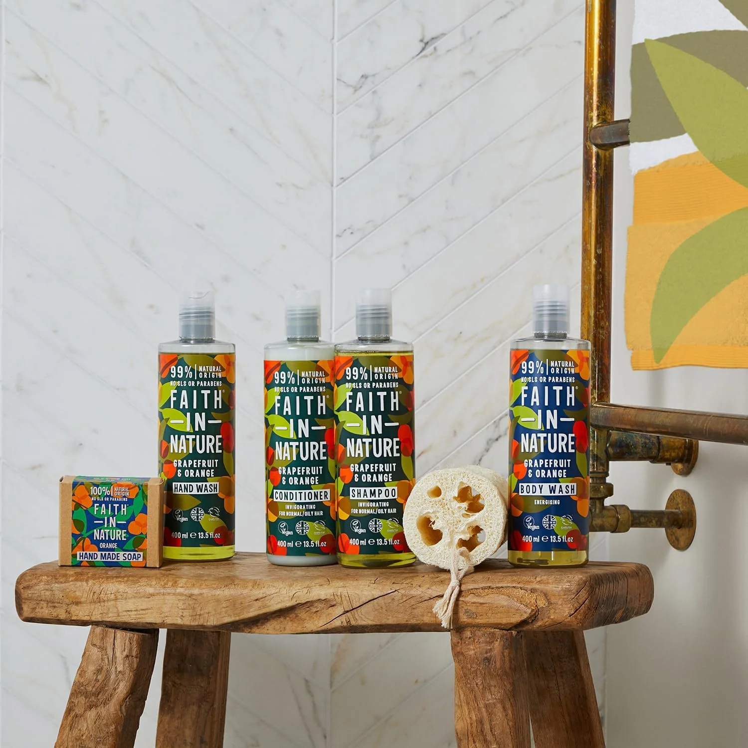 شامپو طبیعی گریپ فروت و پرتقال Faith In Nature، نشاط بخش، وگان و بدون تست حیوانی، بدون SLS یا پارابن، برای موهای معمولی تا چرب، 400 میلی لیتر شامپو طبیعی گریپ فروت و پرتقال Faith In Nature، نشاط بخش، وگان و بدون تست حیوانی، بدون SLS یا پارابن، برای موهای معمولی تا چرب، 400 میلی لیتر