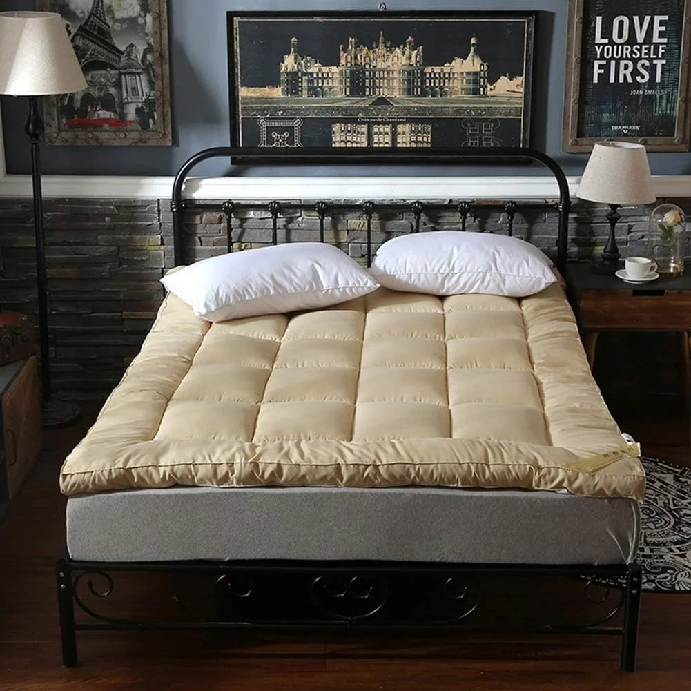 تشک تاتامی ضخیم، زیرانداز فوتون ژاپنی راحت و قابل تنفس، تشک خواب تاشو خوابگاه دانشجویی (رنگ: بژ، سایز: کامل: 120x200 سانتی متر) تشک تاتامی ضخیم، زیرانداز فوتون ژاپنی راحت و قابل تنفس، تشک خواب تاشو خوابگاه دانشجویی (رنگ: بژ، سایز: کامل: 120x200 سانتی متر)