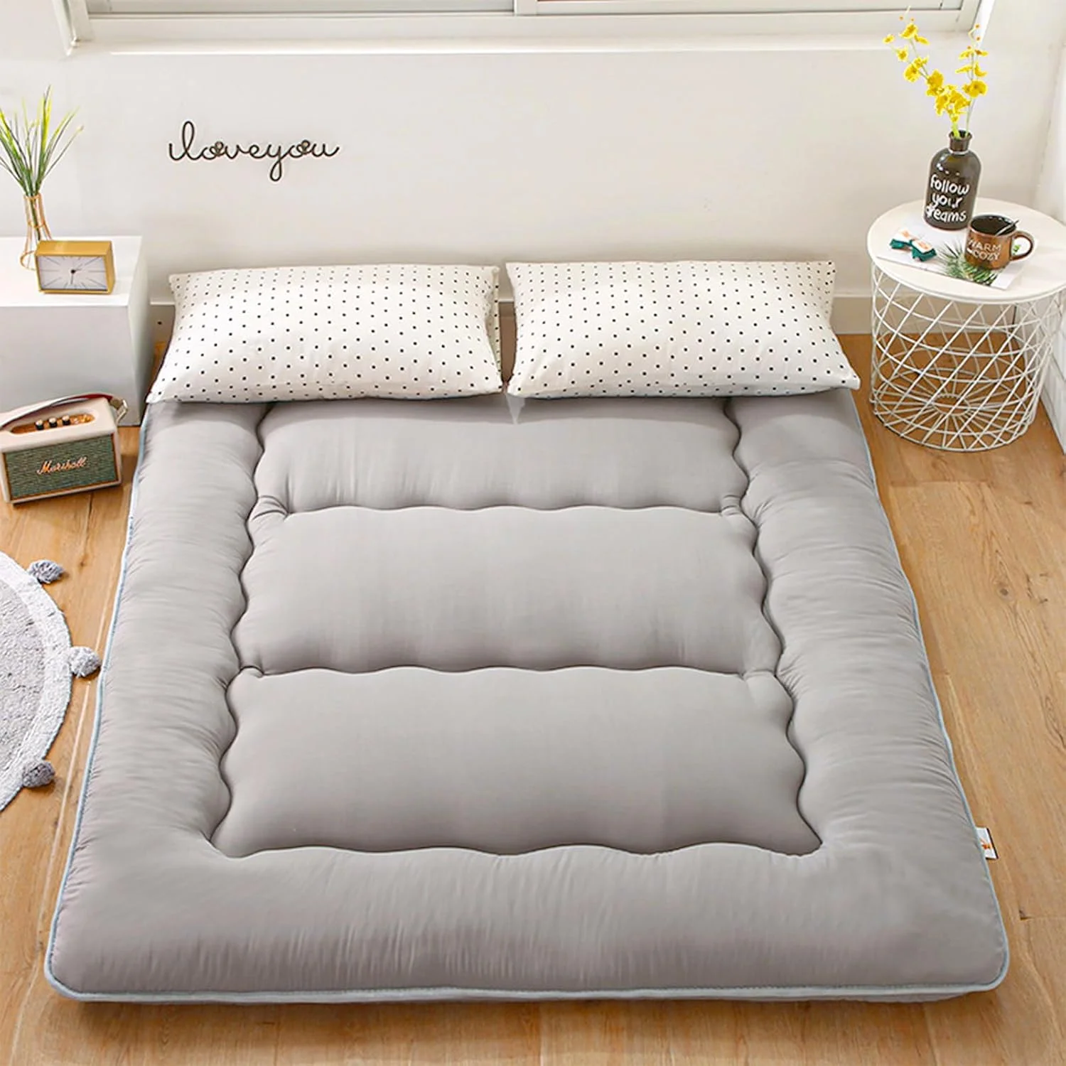 تشک زمینی UCHUANG - پد خواب تاتامی فوق العاده راحت و تنفسی، فوتون تاشو برای خوابگاه پسرانه دخترانه، تخت خواب زمینی کودک، 150 x 200 سانتی متر - خاکستری تشک زمینی UCHUANG - پد خواب تاتامی فوق العاده راحت و تنفسی، فوتون تاشو برای خوابگاه پسرانه دخترانه، تخت خواب زمینی کودک، 150 x 200 سانتی متر - خاکستری