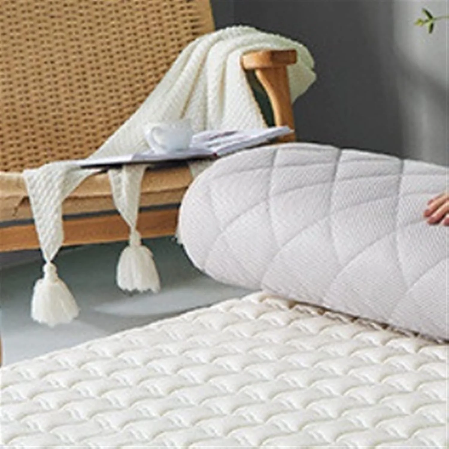 تشک کامل ویزکو، تشک تاتامی سایز کامل، مناسب هتل و منزل، تشک راحت، تشک تاشو، زیرانداز ضخیم و ارگونومیک تشک کامل ویزکو، تشک تاتامی سایز کامل، مناسب هتل و منزل، تشک راحت، تشک تاشو، زیرانداز ضخیم و ارگونومیک