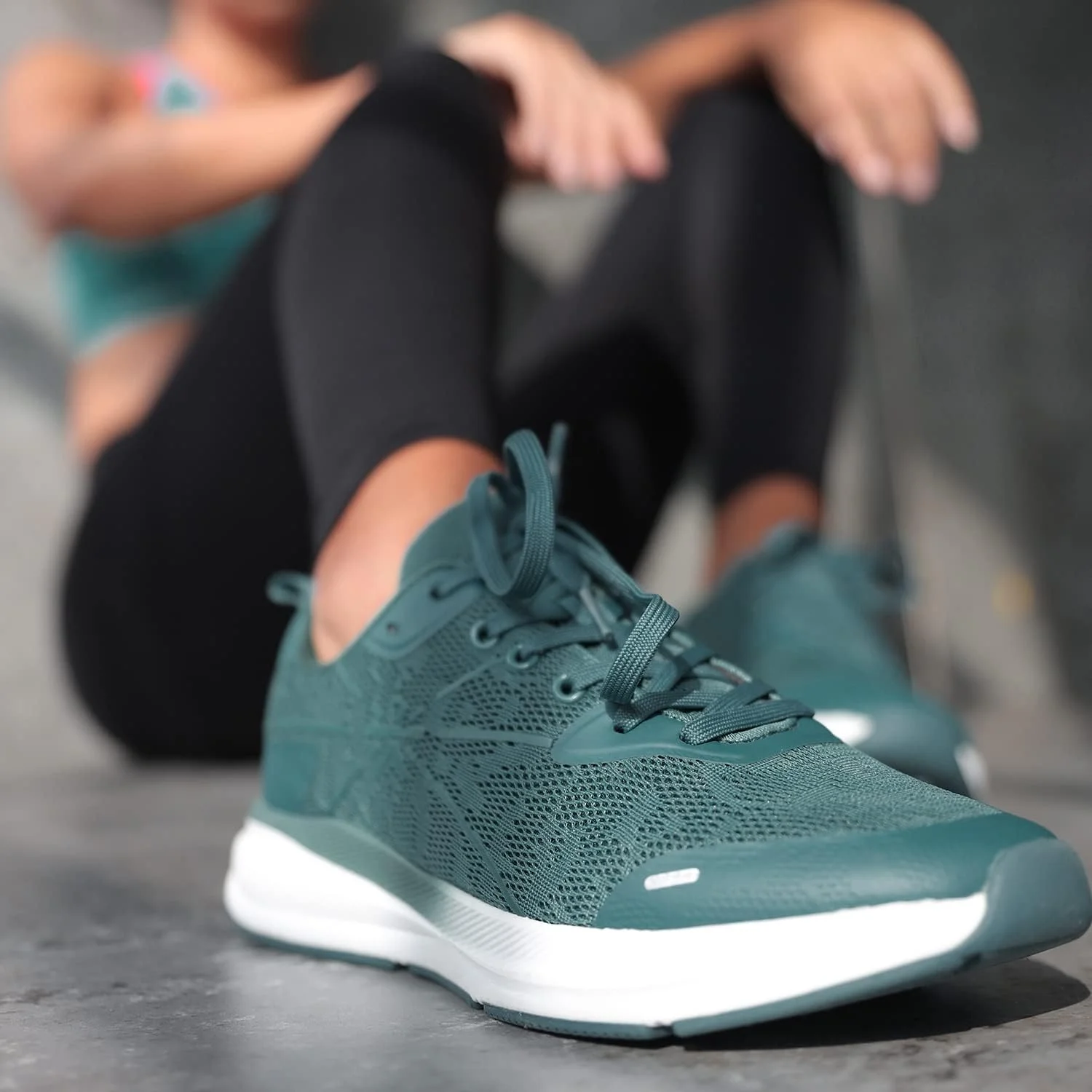 کالت اسپورت | کفش دویدن زنانه فلومو کالت اسپورت | کفش دویدن زنانه فلومو