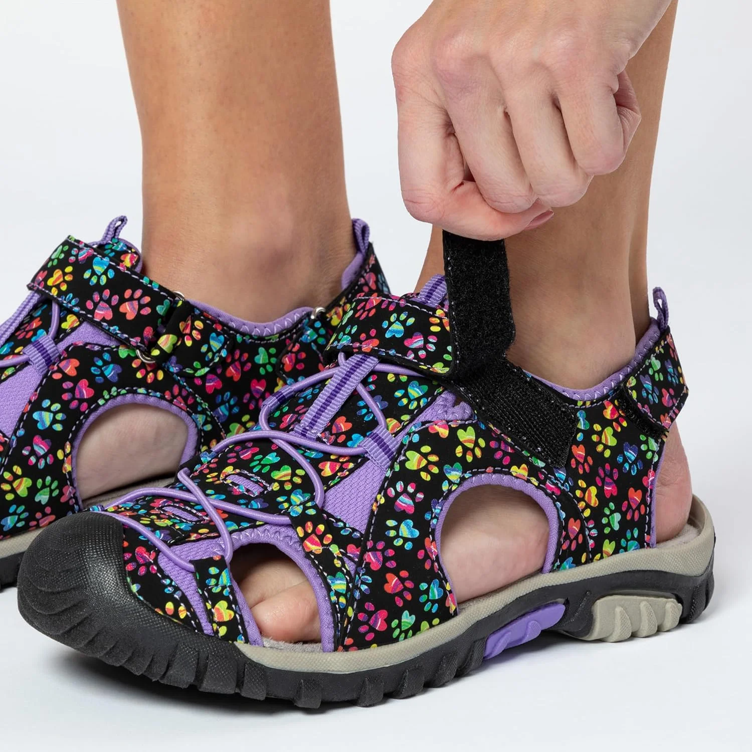 صندل ورزشی Walking Paws GreaterGood، پنجه بسته، بند قابل تنظیم، سبک وزن، انعطاف پذیر، بادوام، کفش های فضای باز، هدیه برای زنان