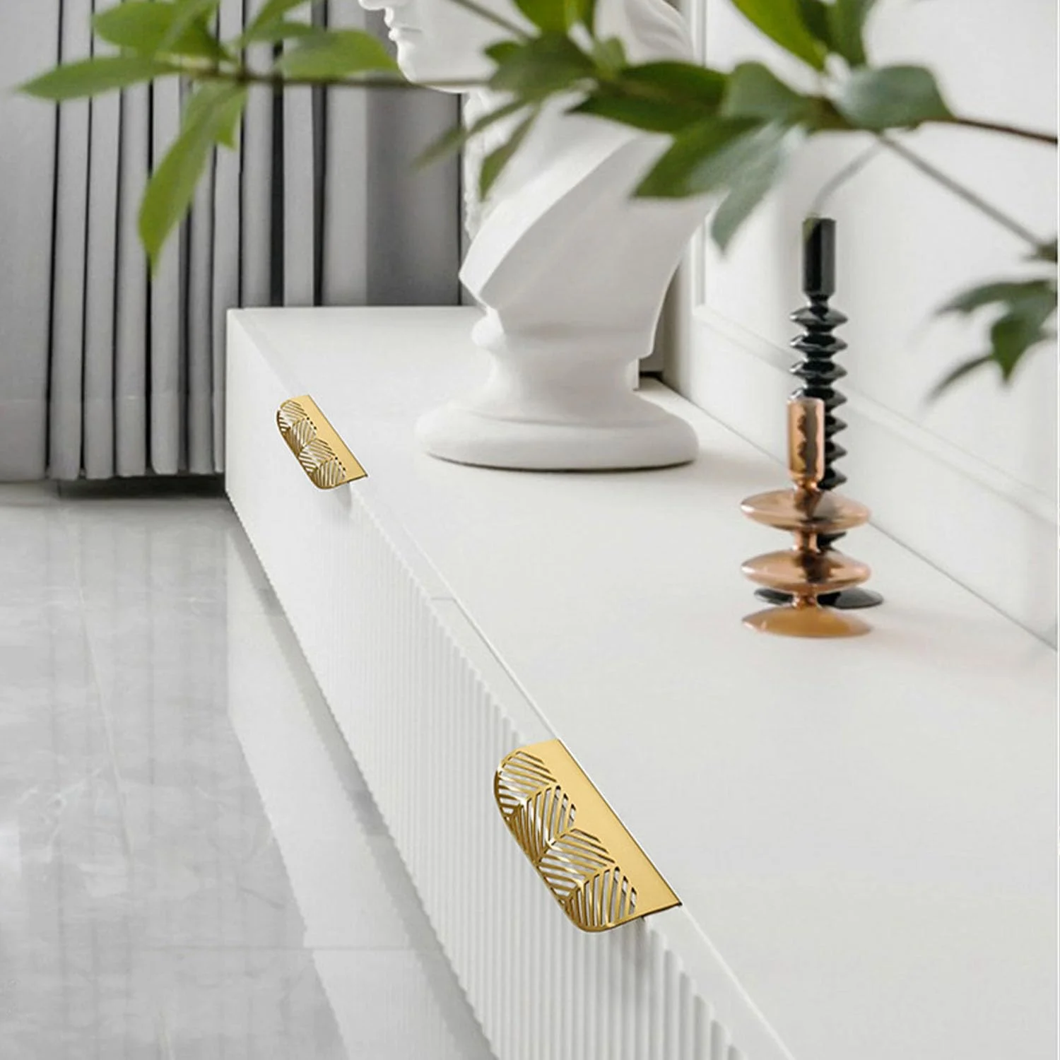 دستگیره های لبه ای کابینت WJXFHTD بسته 2 عددی، دستگیره های انگشتی برای کابینت، دستگیره های کابینت نیکل برس خورده (فاصله سوراخ اسکلتی: 96 میلی متر)