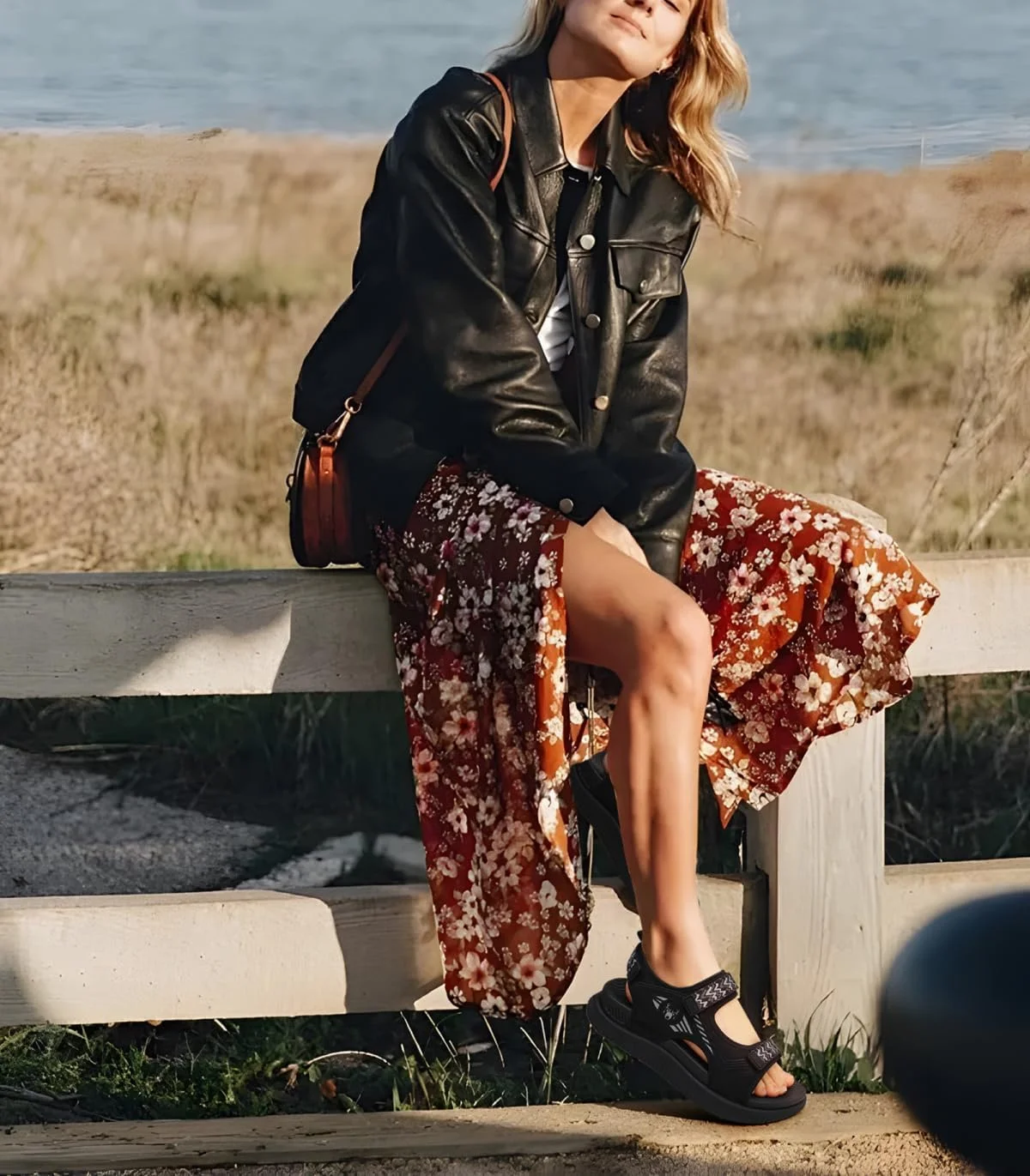 صندل ورزشی زنانه Kuailu با پشتیبانی از قوس کف پا برای پلانتار فاشیایتیس