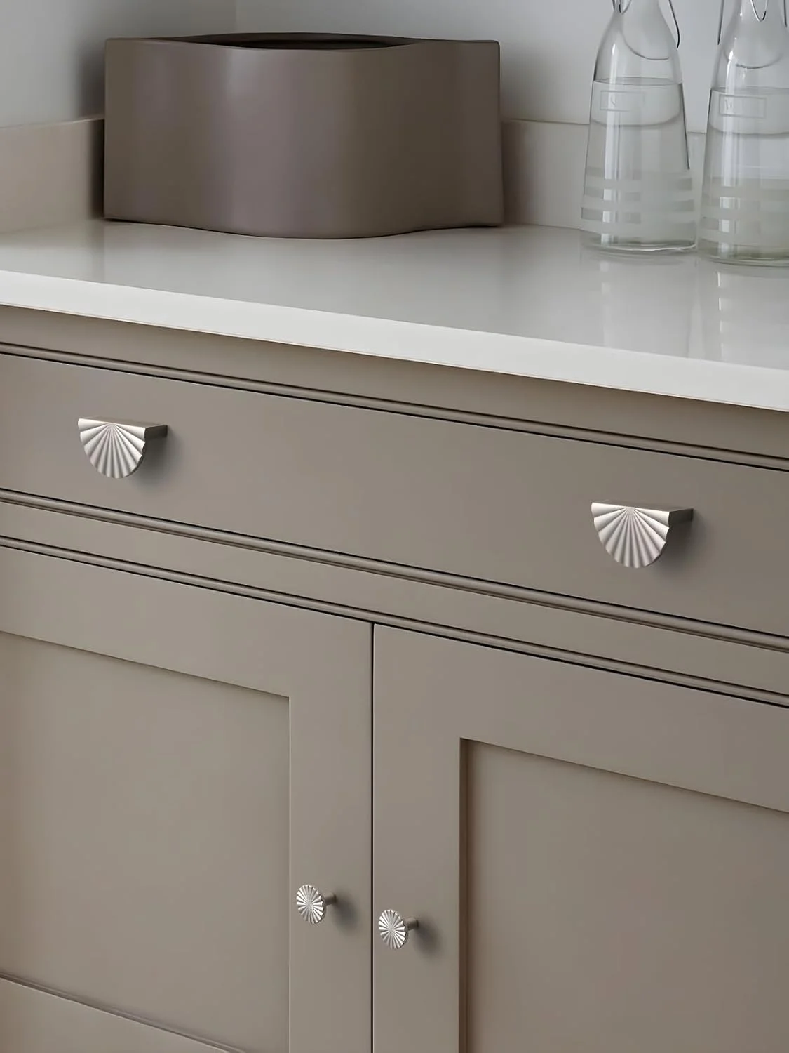 JIASENBAO بسته 10 عددی دستگیره کابینت نیکل برس خورده 3 اینچی، دستگیره های کشو نقره ای تخت، دستگیره های سخت افزاری کابینت کمد حمام و آشپزخانه، آلیاژ روی