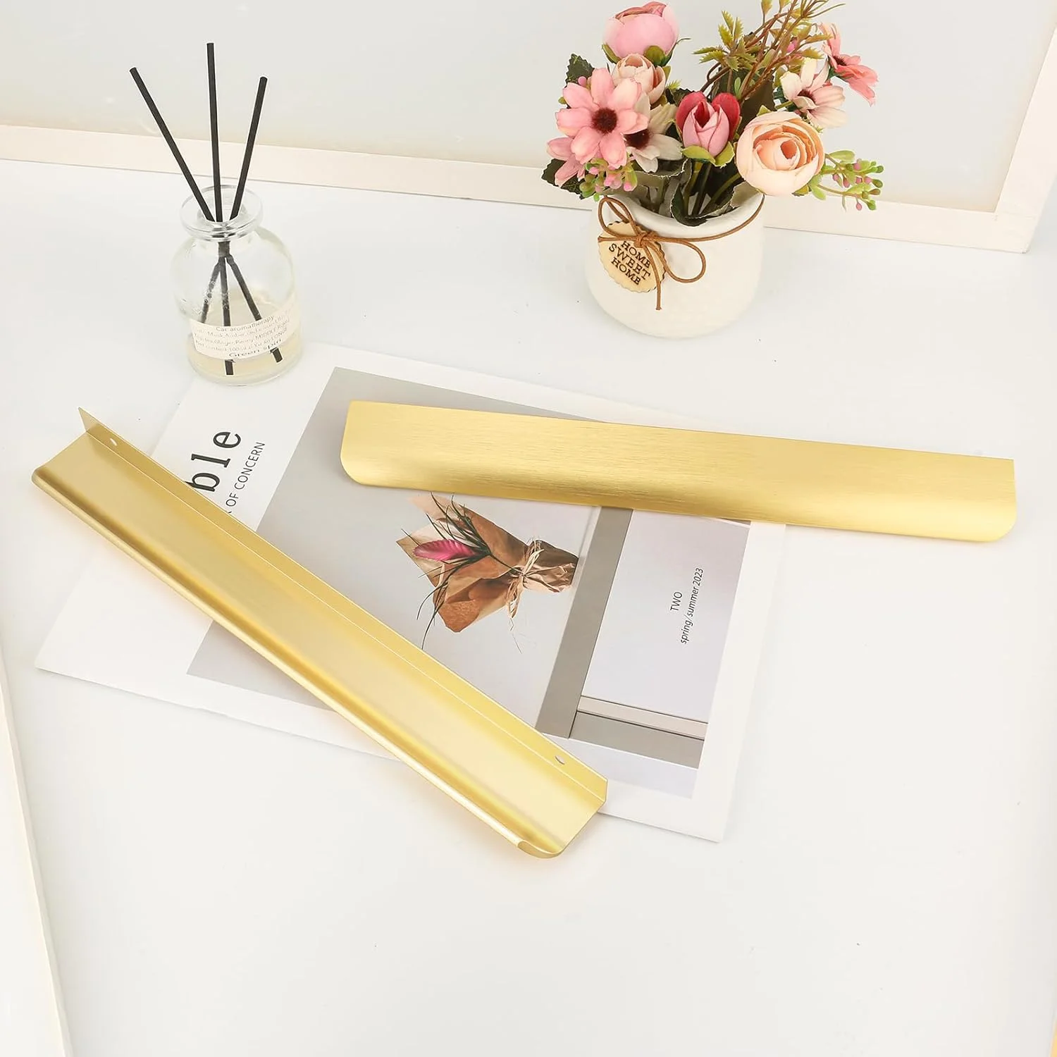 دستگیره مخفی لبه طلایی Malimali مناسب کمد و کابینت، 30 سانتیمتر، دستگیره کشو، دستگیره آلومینیومی مدرن مناسب درب کمد، رنگ برنجی خش دار، بسته 5 عددی دستگیره مخفی لبه طلایی Malimali مناسب کمد و کابینت، 30 سانتیمتر، دستگیره کشو، دستگیره آلومینیومی مدرن مناسب درب کمد، رنگ برنجی خش دار، بسته 5 عددی