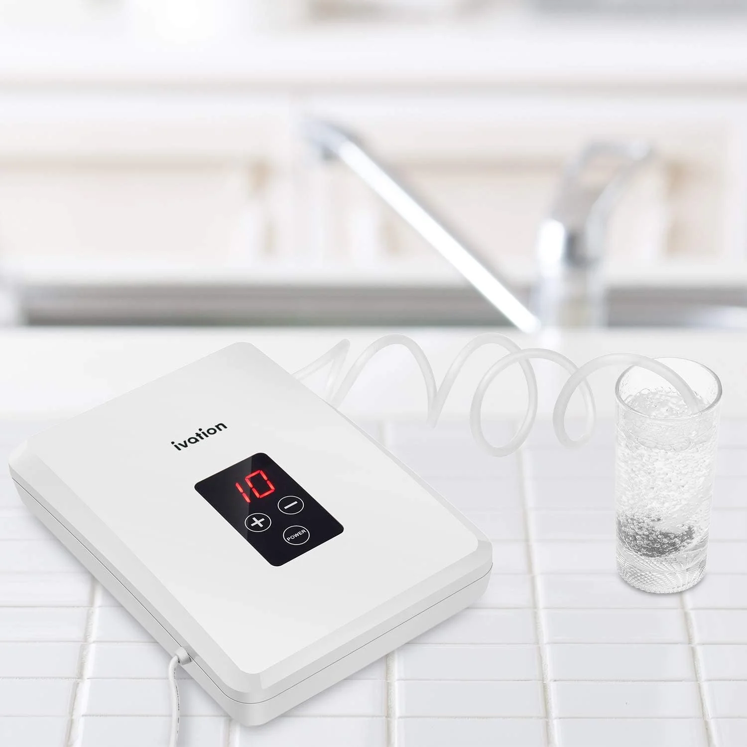 ژنراتور اوزون قابل حمل آیویشن 600 میلیگرم در ساعت ژنراتور اوزون قابل حمل آیویشن 600 میلیگرم در ساعت